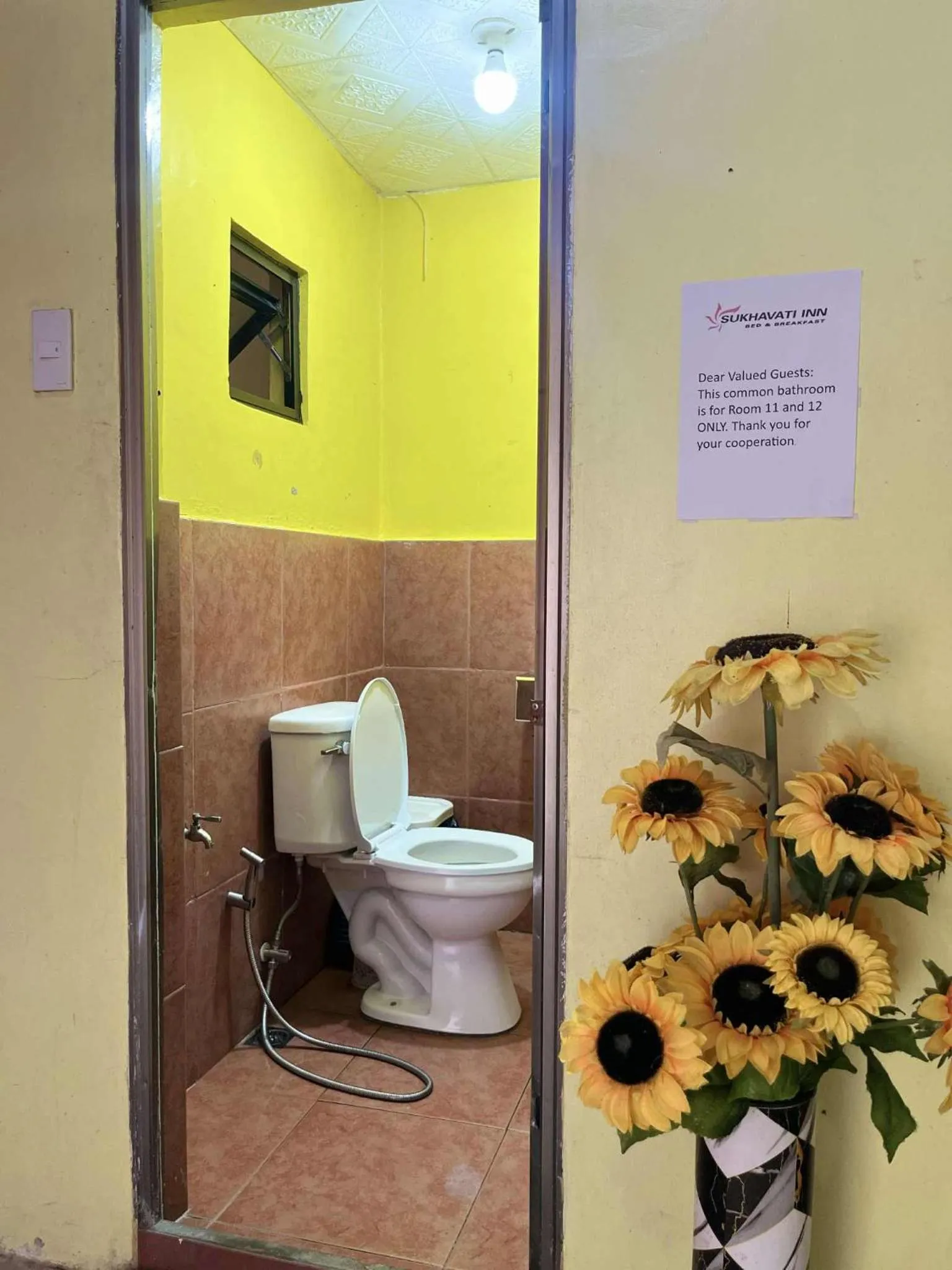 Public Bath in Sukhavati Inn