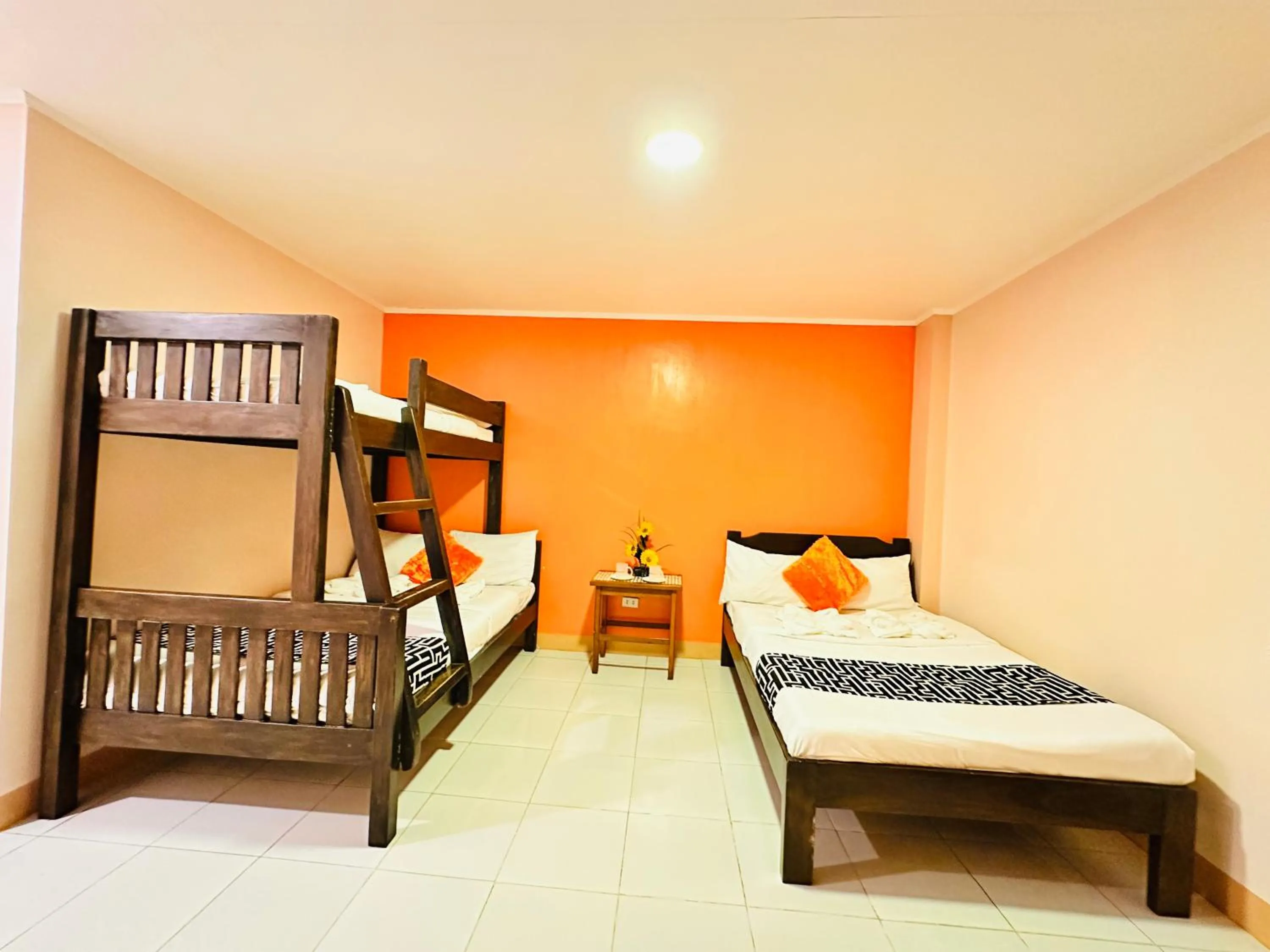 Bedroom, Bed in Sukhavati Inn