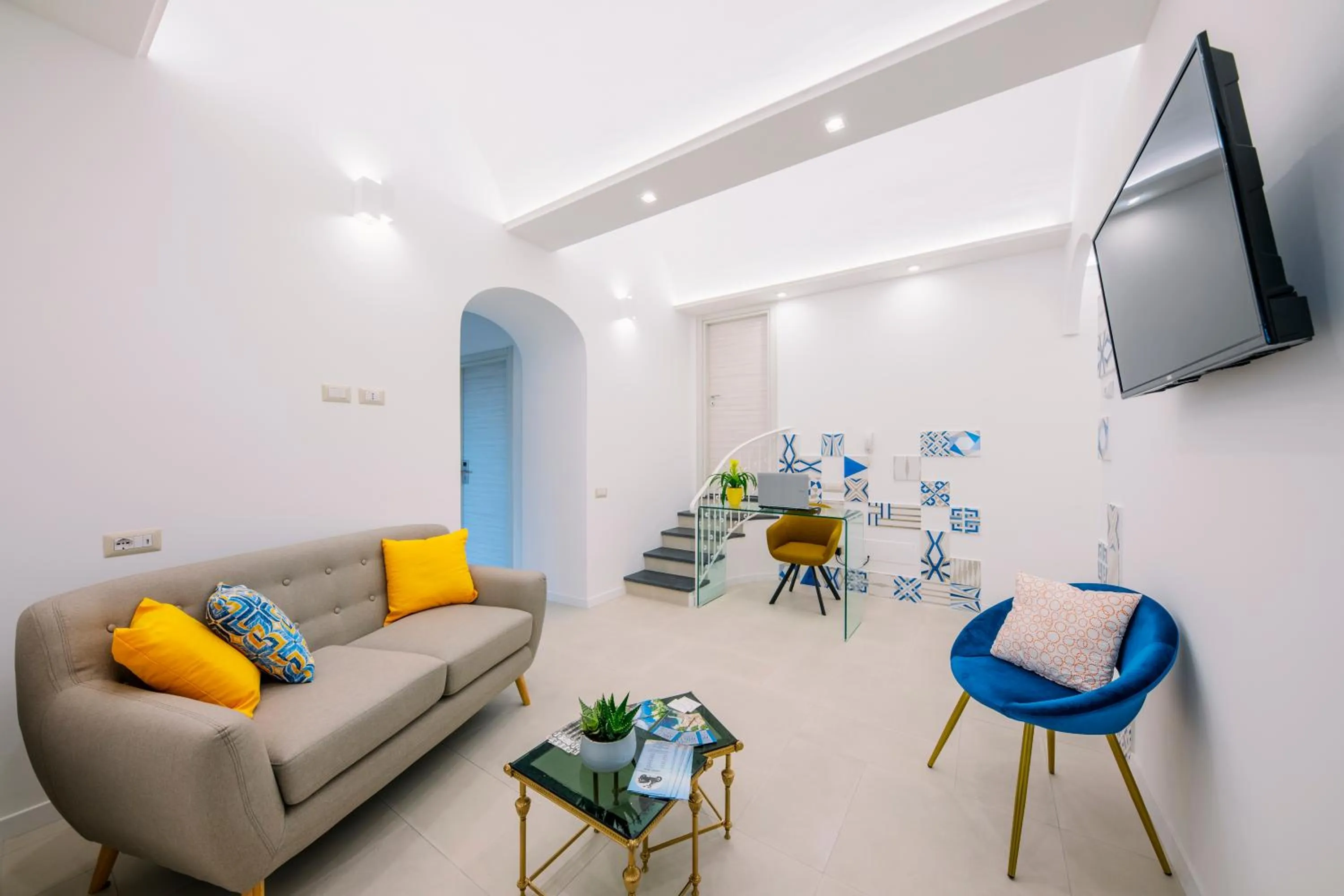 Communal lounge/ TV room in Monte Brusara Relais