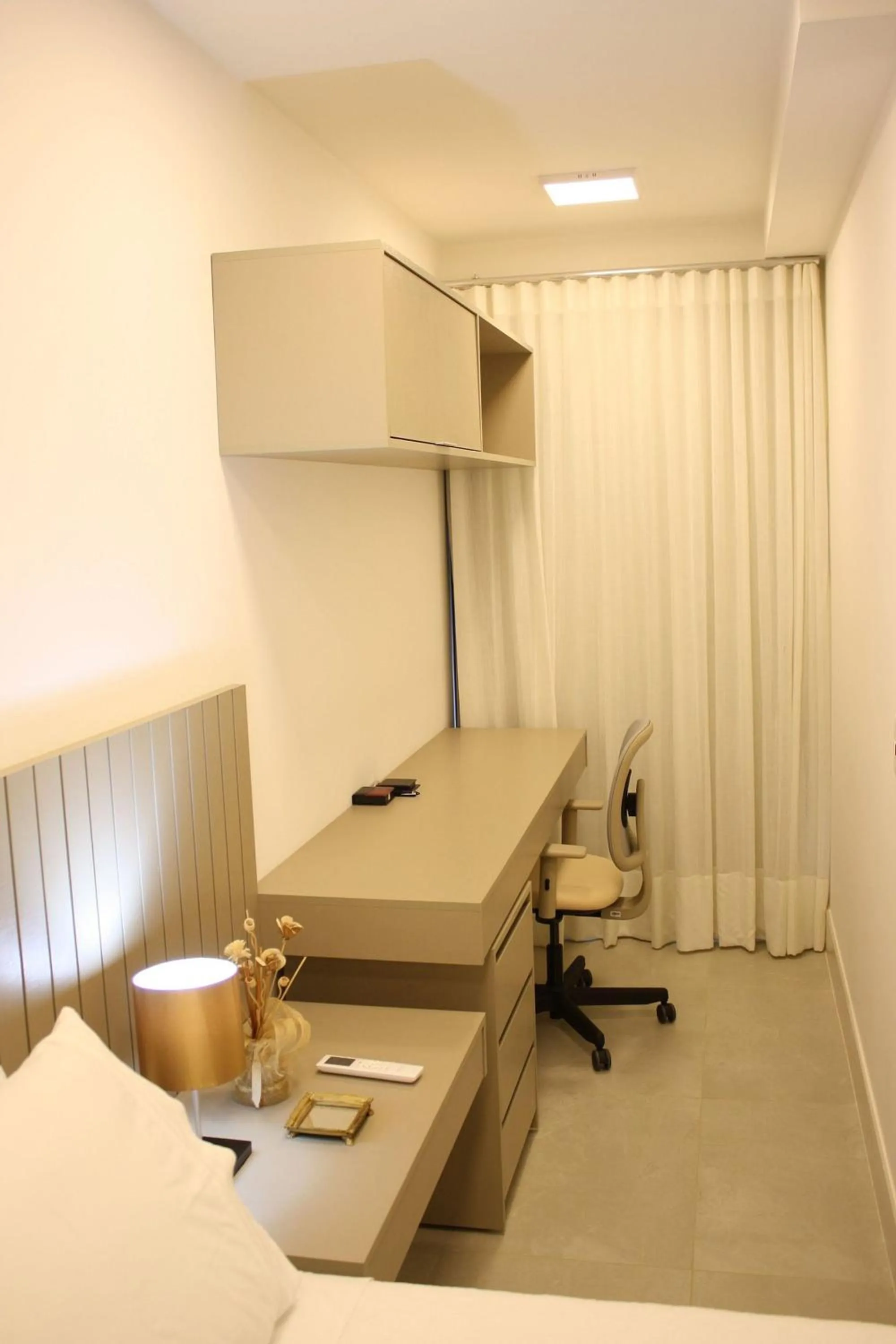 Bedroom in Noroeste Easy by CentoEdez