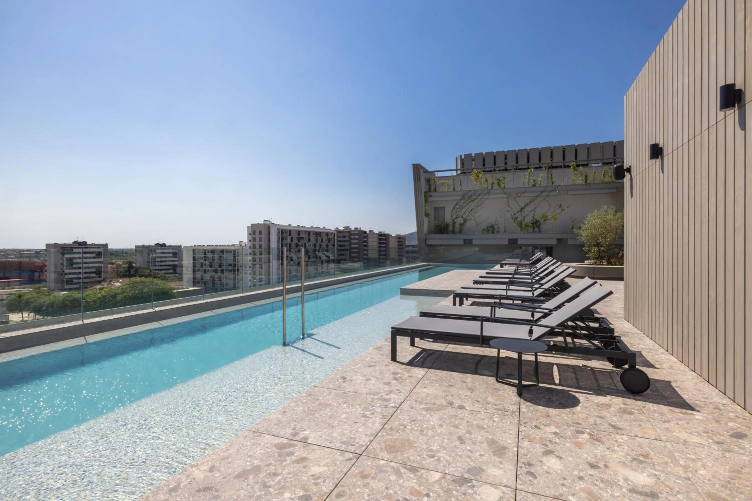 Swimming pool in Hotel SB Win 4 Sup