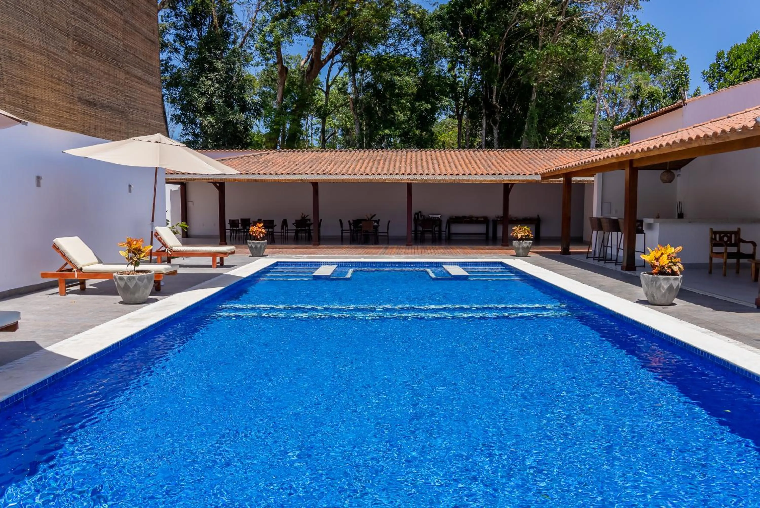 Swimming pool in Villa Alexandre Pousada - Trancoso