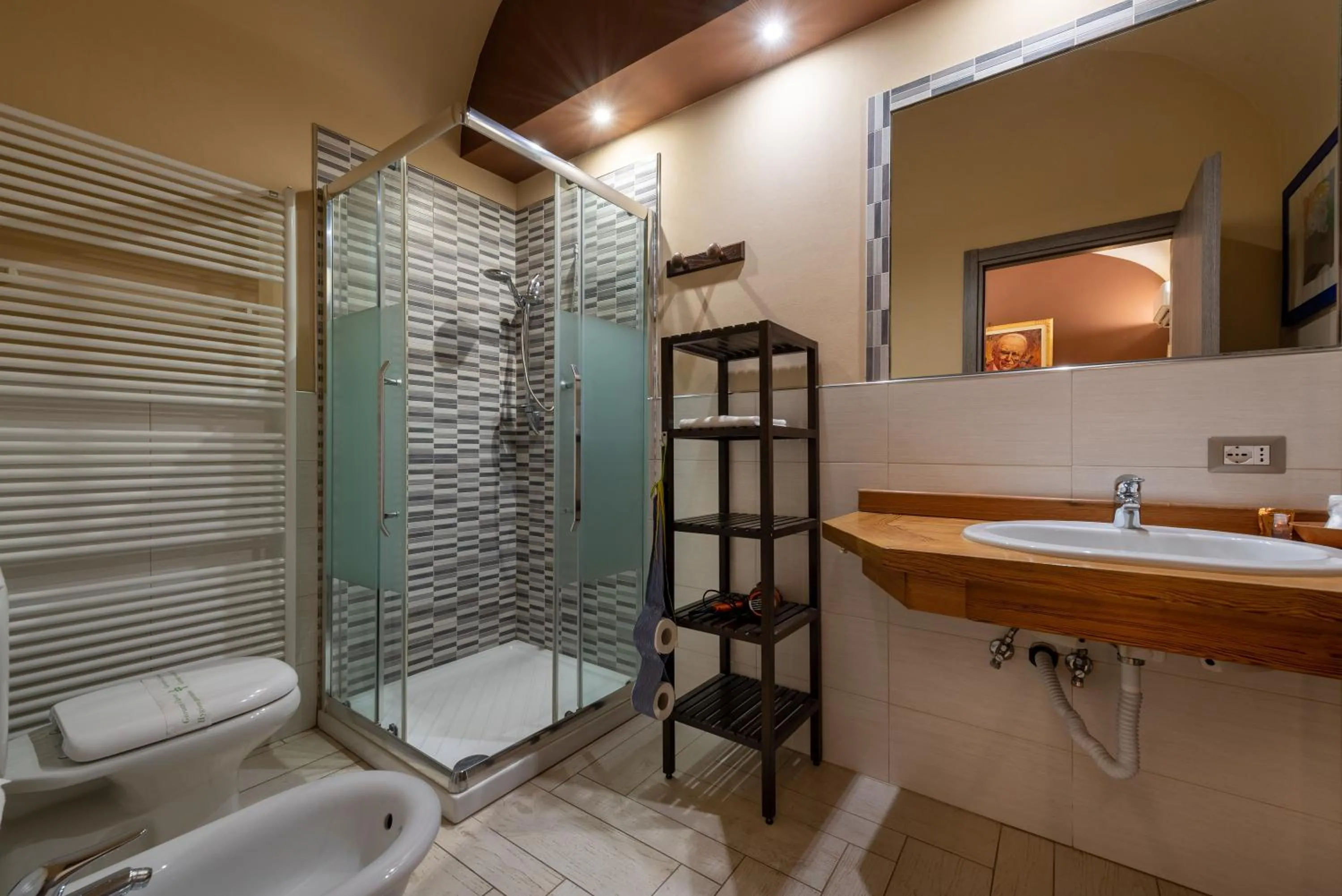 Shower in Villa Mery