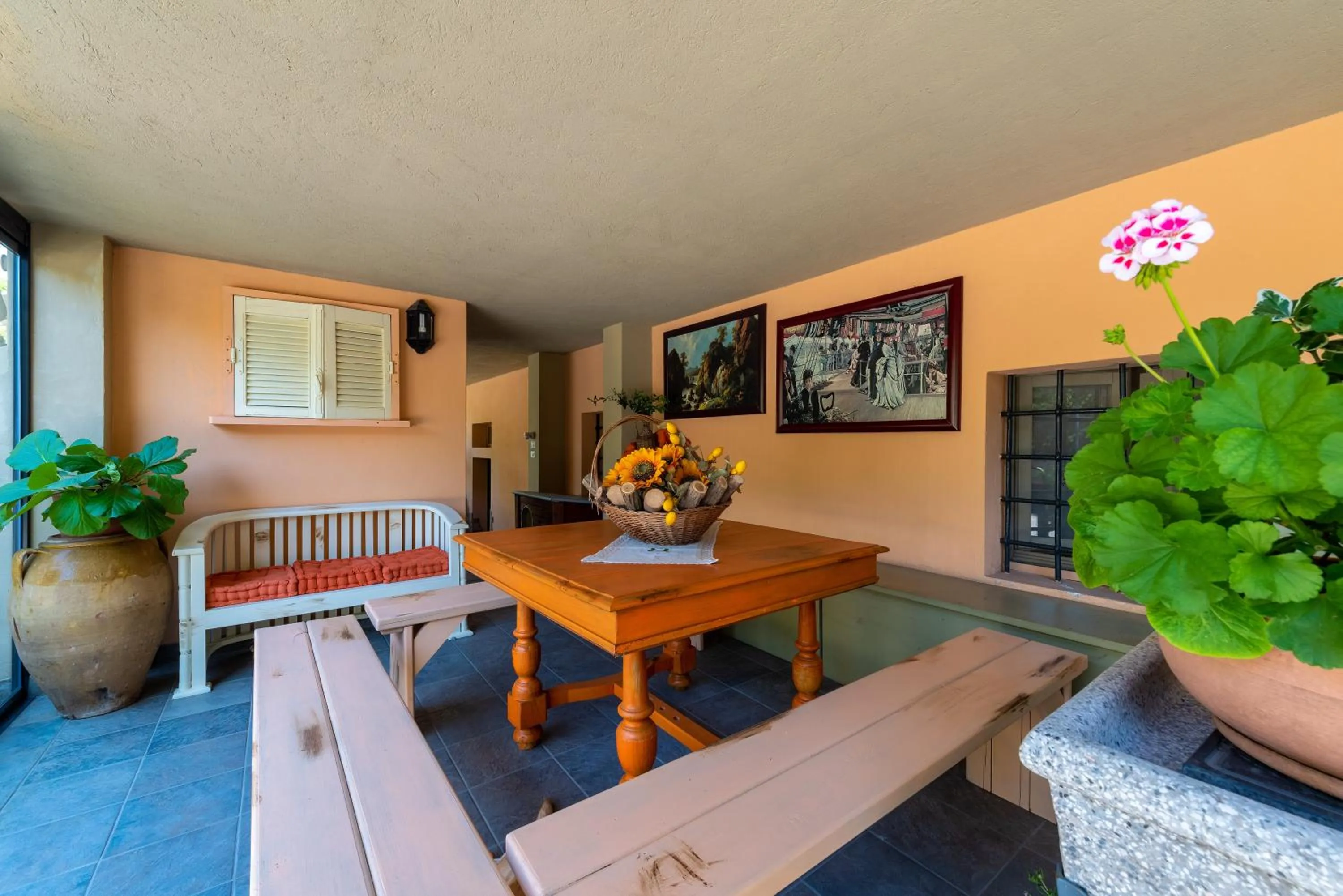 Area and facilities in Villa Mery