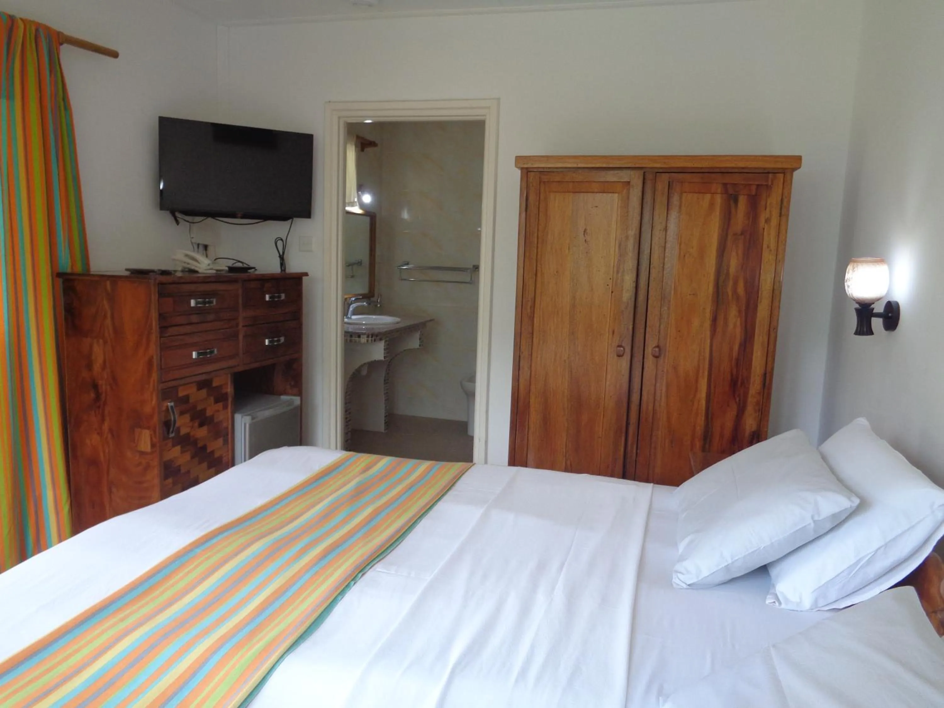 Photo of the whole room, Bed in Chez Michellin Pensions Residence