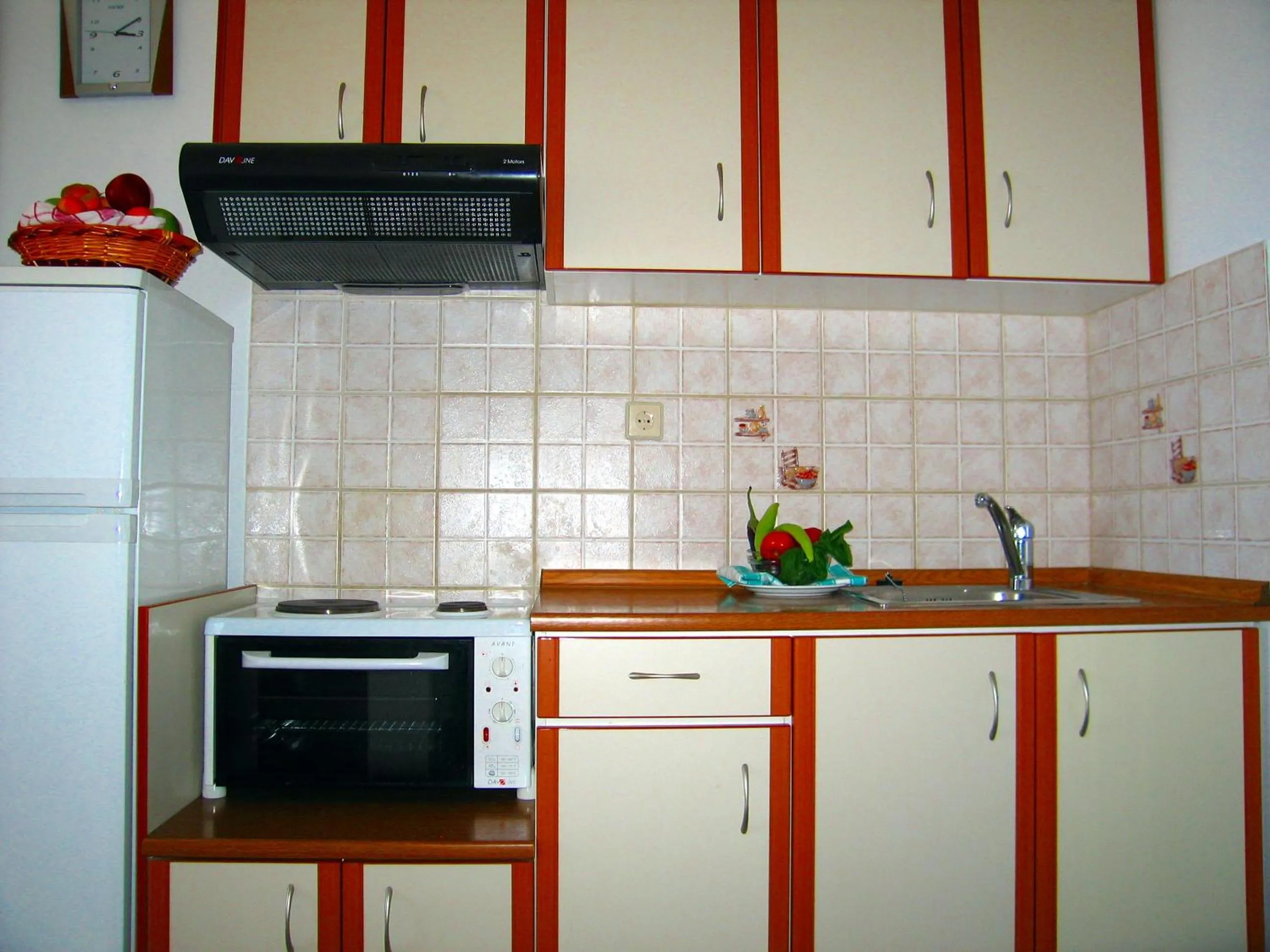 Kitchen or kitchenette in Spiros Studios