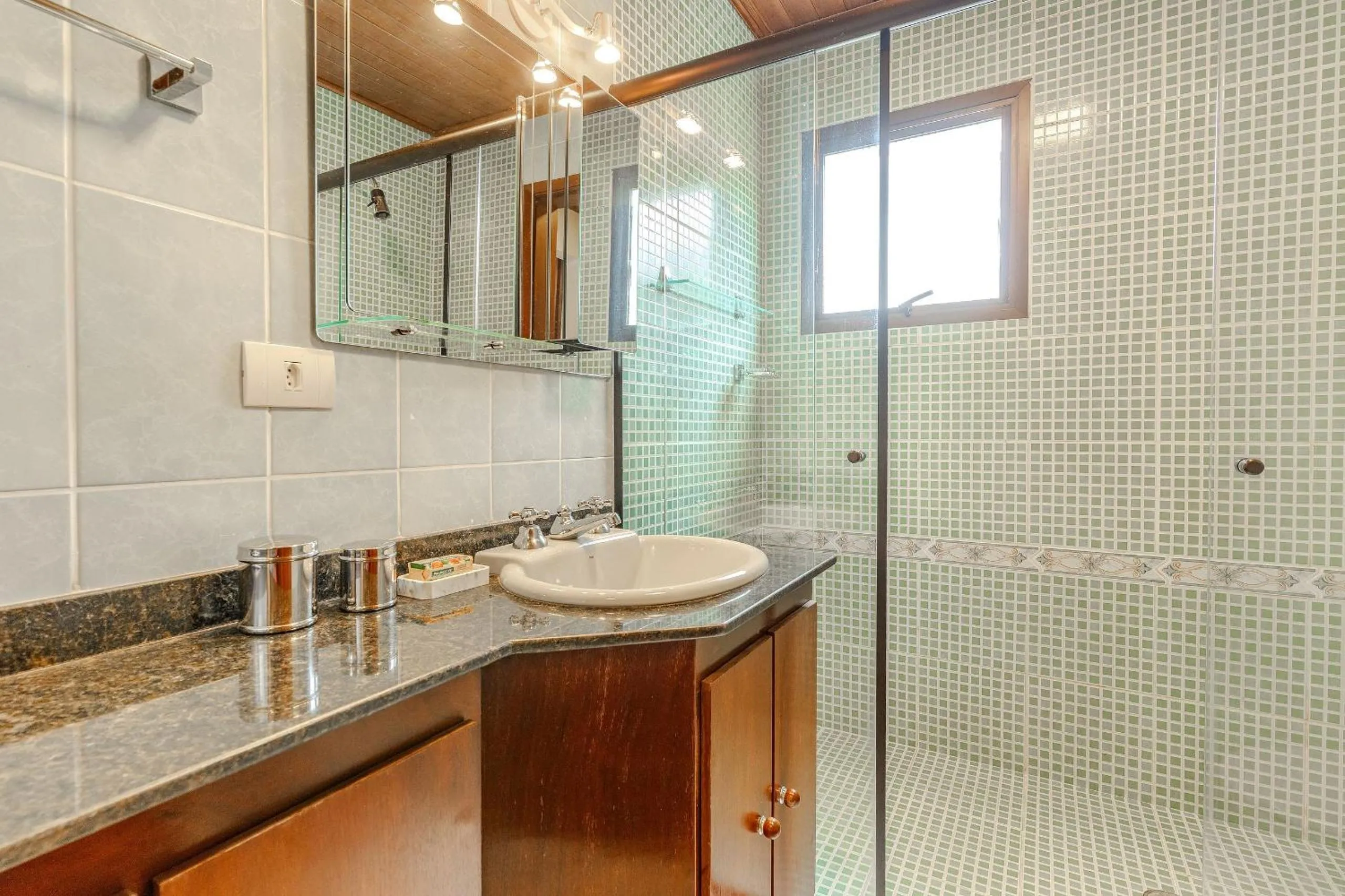 Lindo Apartamento próximo ao centro do Capivari