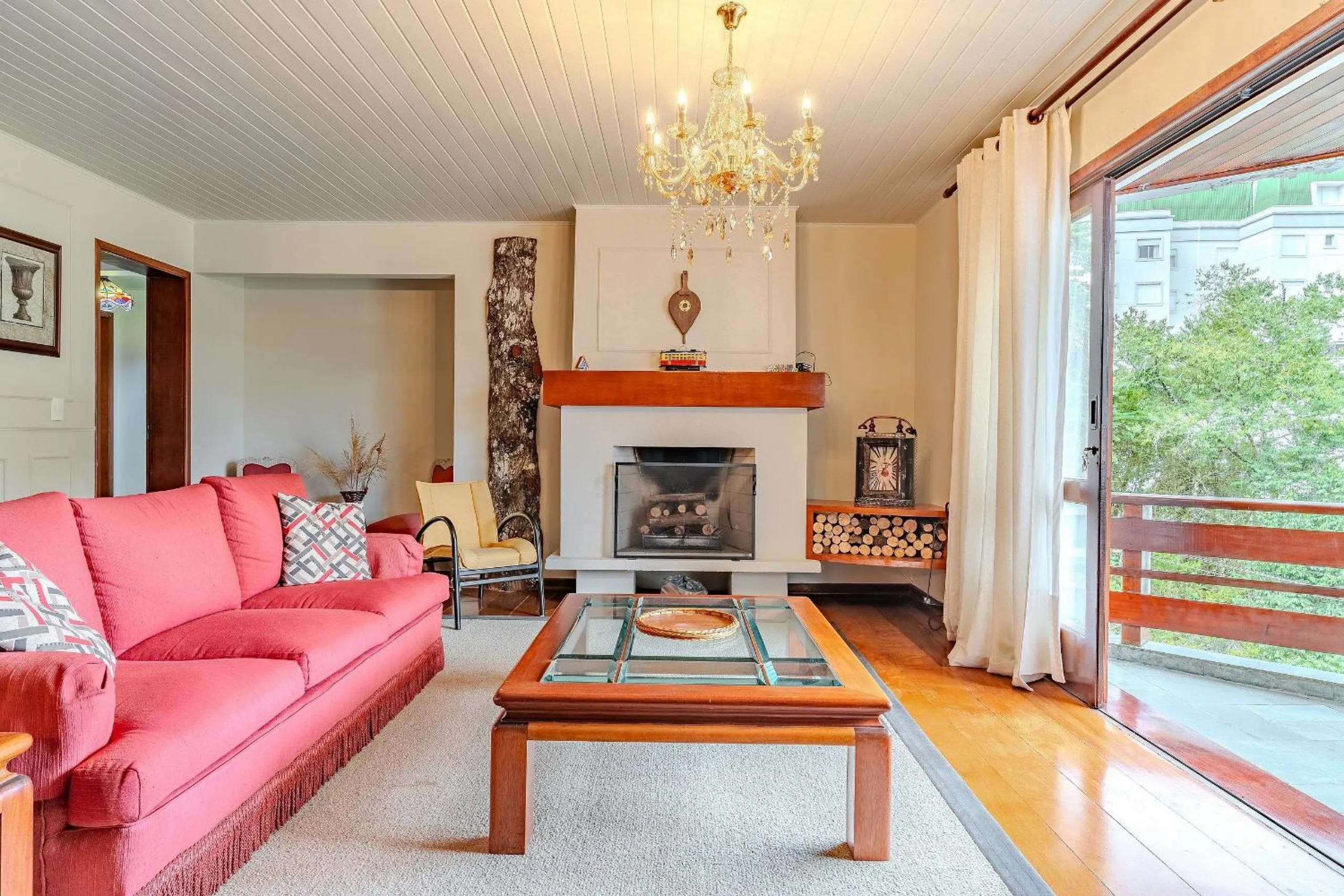 Lindo Apartamento próximo ao centro do Capivari