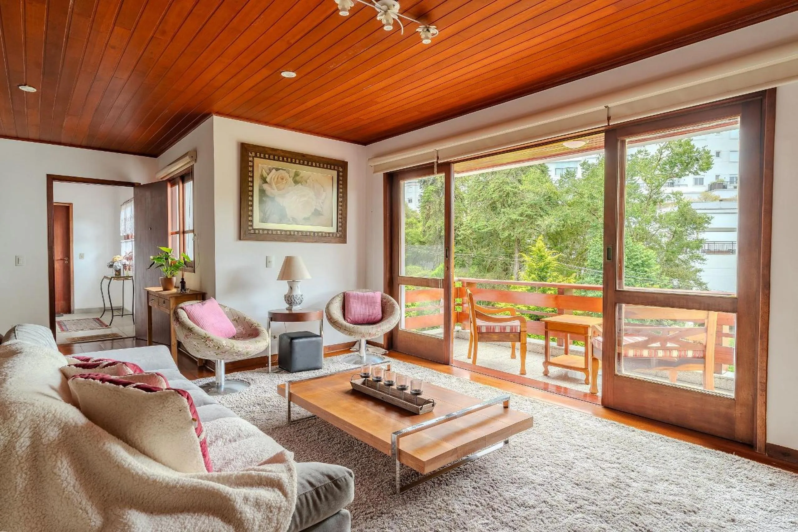 Lindo Apartamento próximo ao centro do Capivari