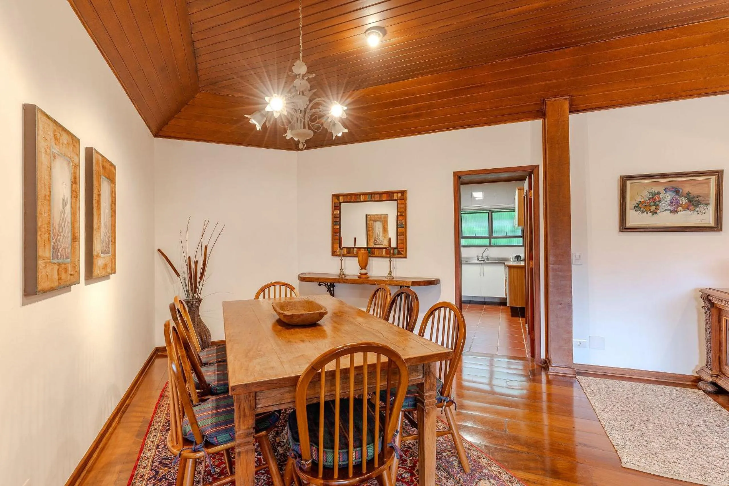 Lindo Apartamento próximo ao centro do Capivari