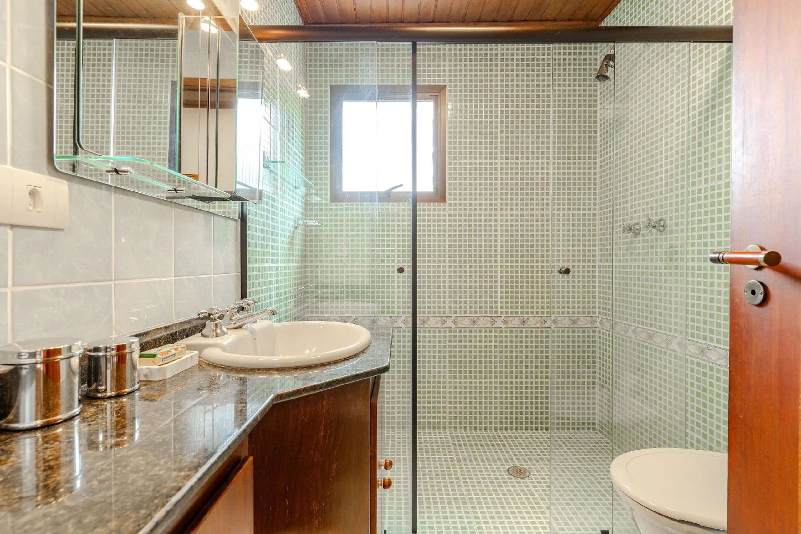 Lindo Apartamento próximo ao centro do Capivari