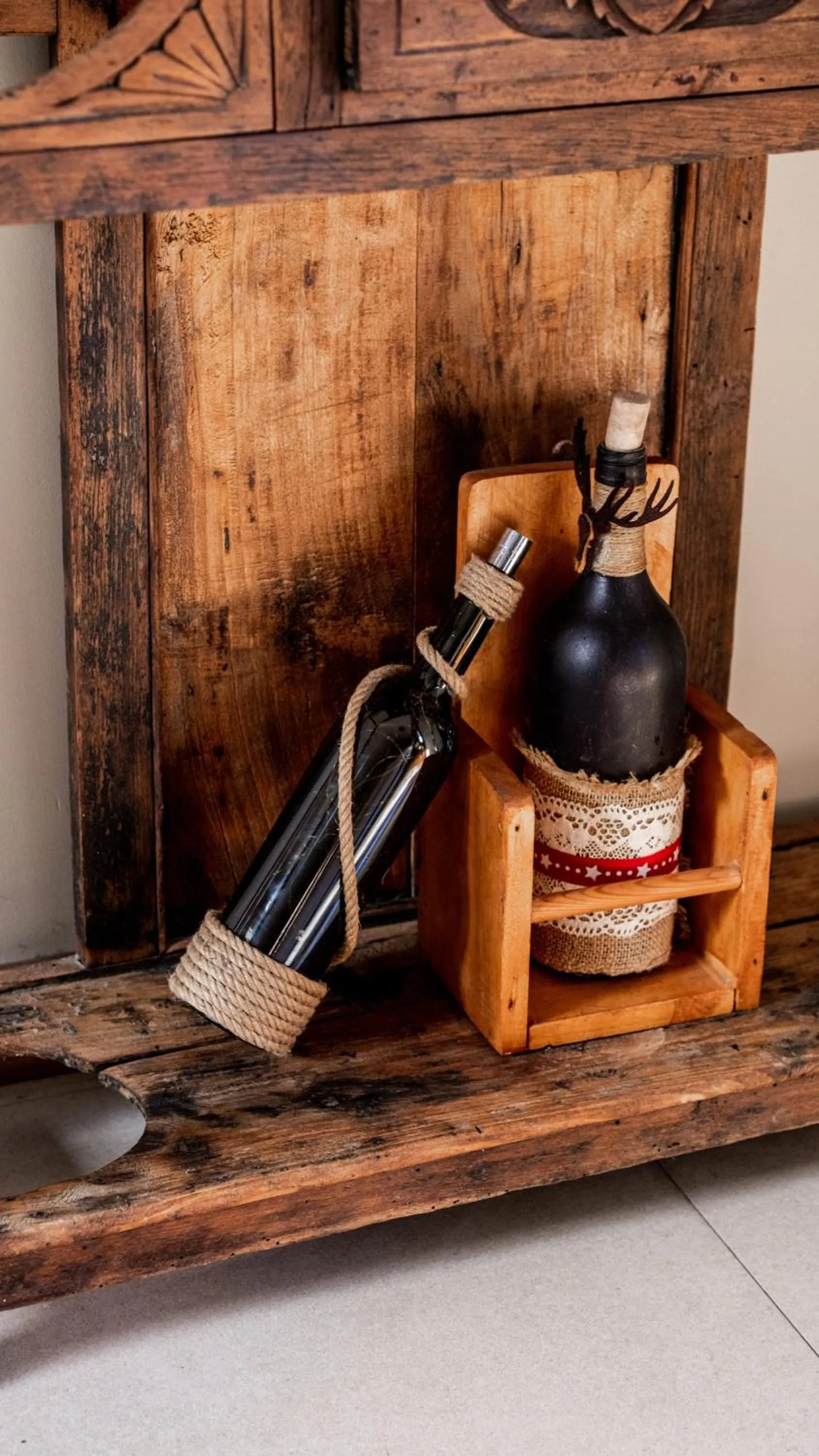 Decorative detail in Espira by Antioch Hotel