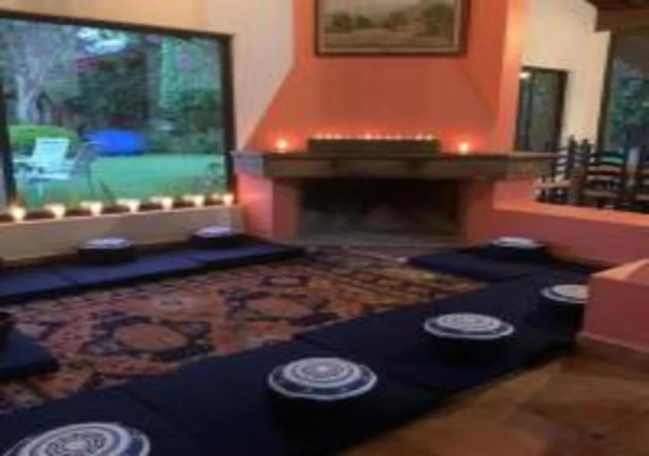 flat iron in Casa Shambhala Malinalco