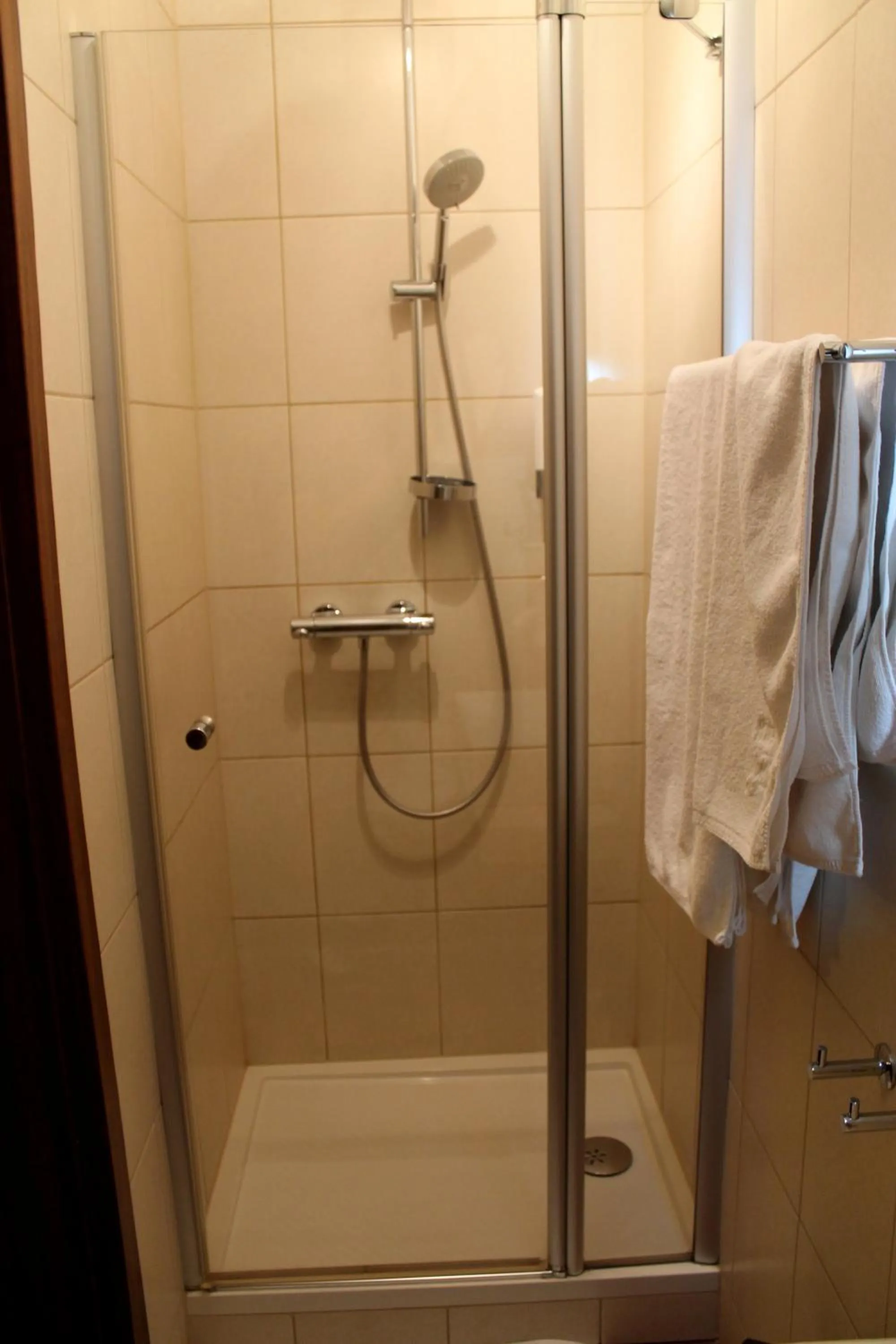 Bathroom in Hotel Linder