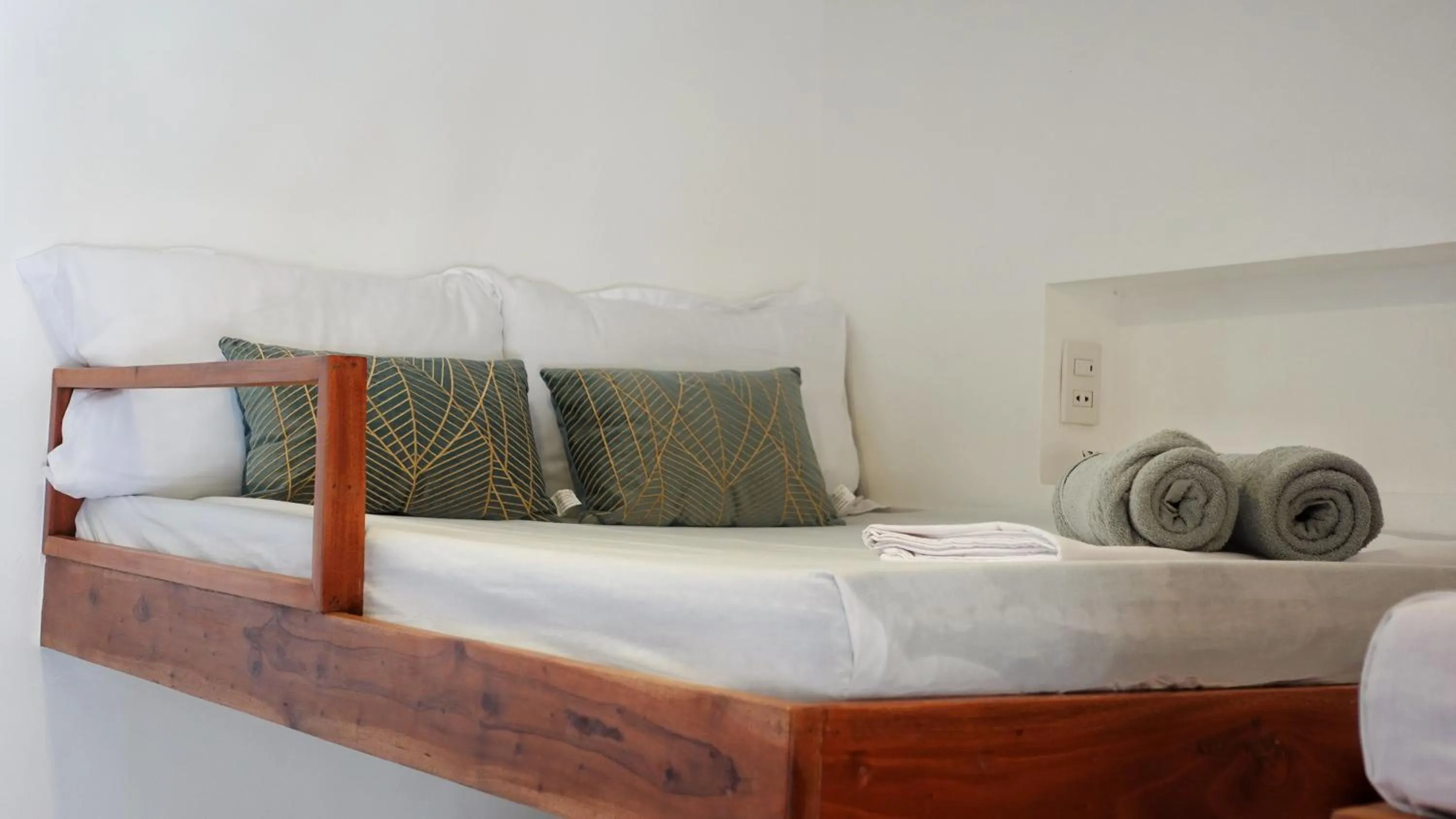 Bed in Senare Boracay Hotel