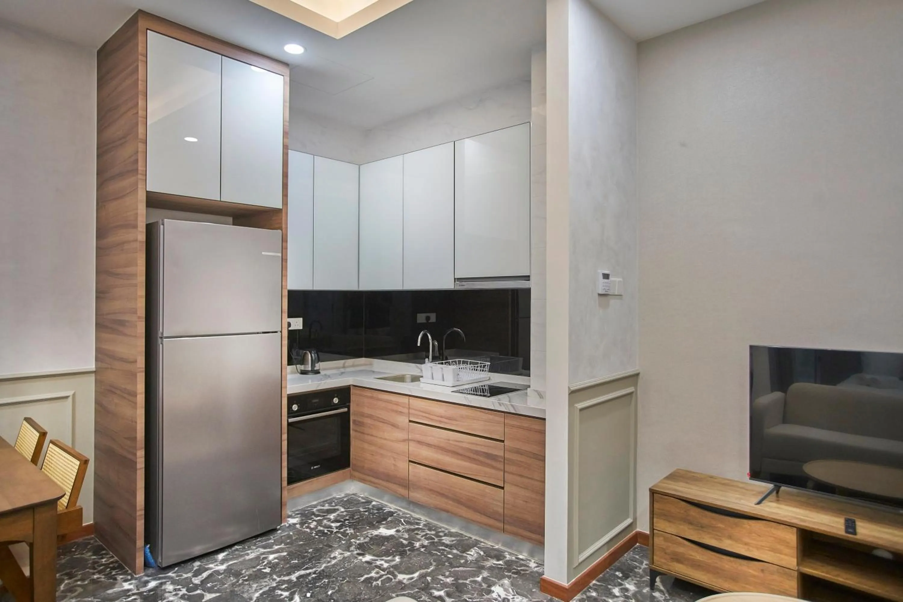 Kitchen or kitchenette in Royce Residence KLCC by Cobnb