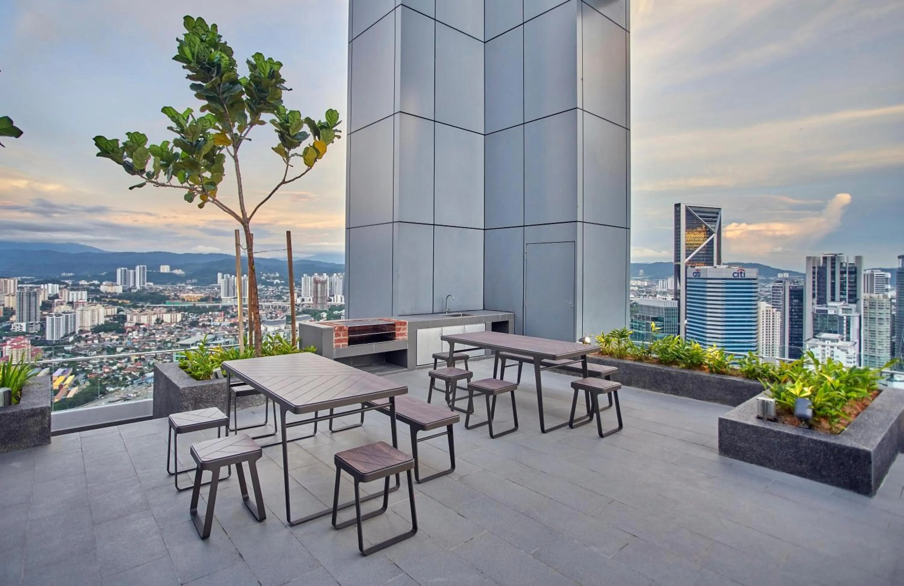 Property building in Royce Residence KLCC by Cobnb