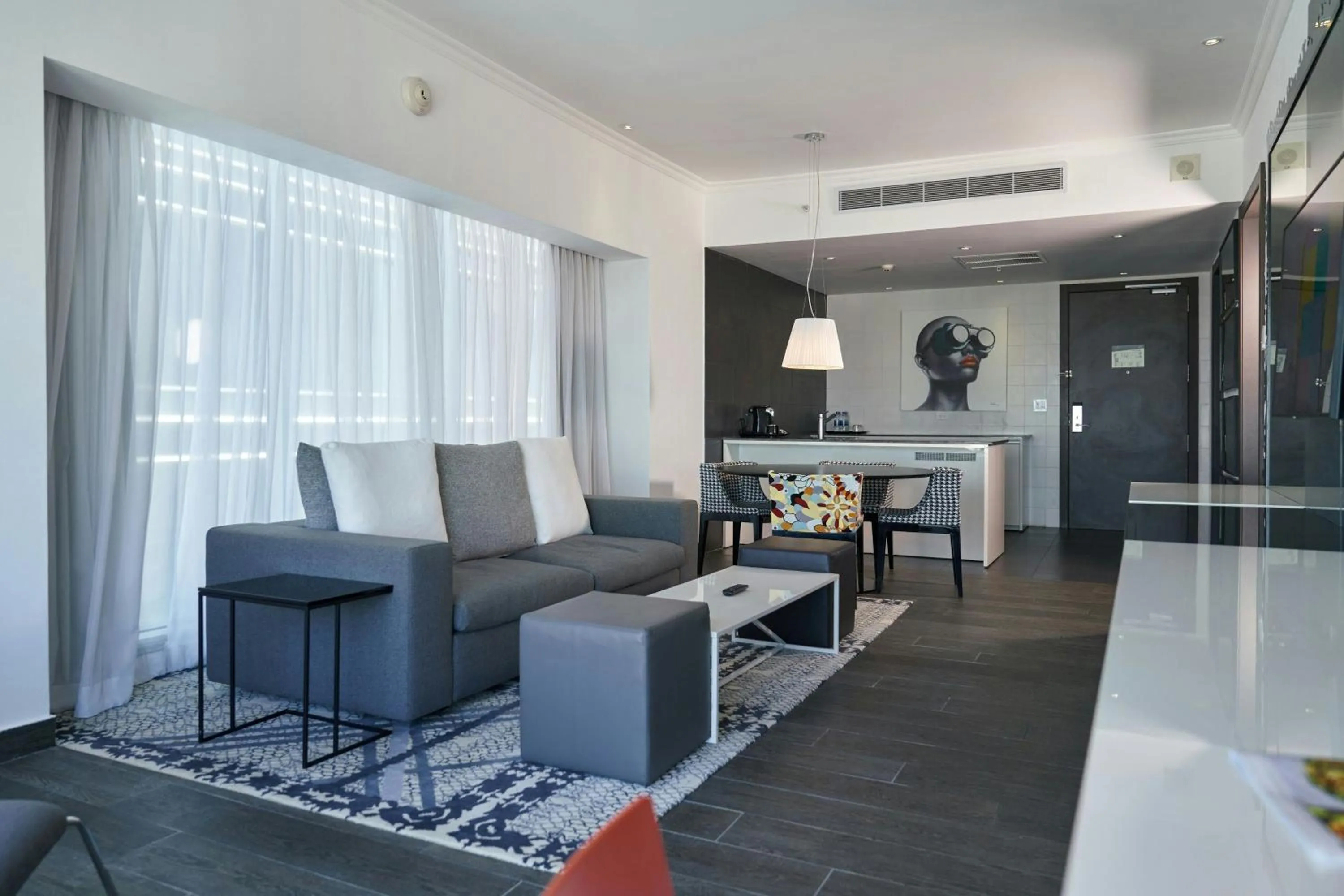 Living room in Sortis Hotel, Spa & Casino, Autograph Collection