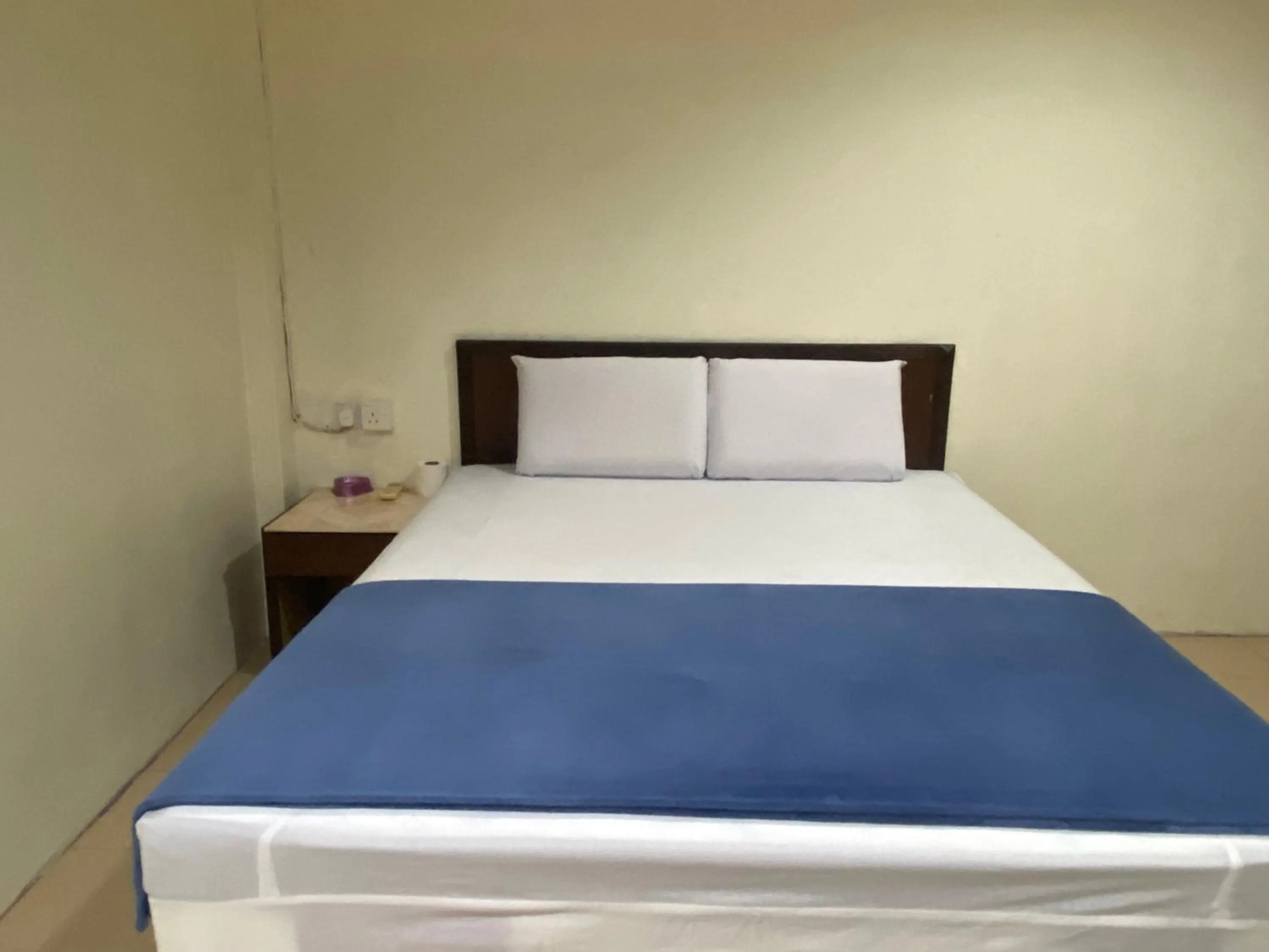 Bedroom, Bed in Hotel O Gold Hill Hotel