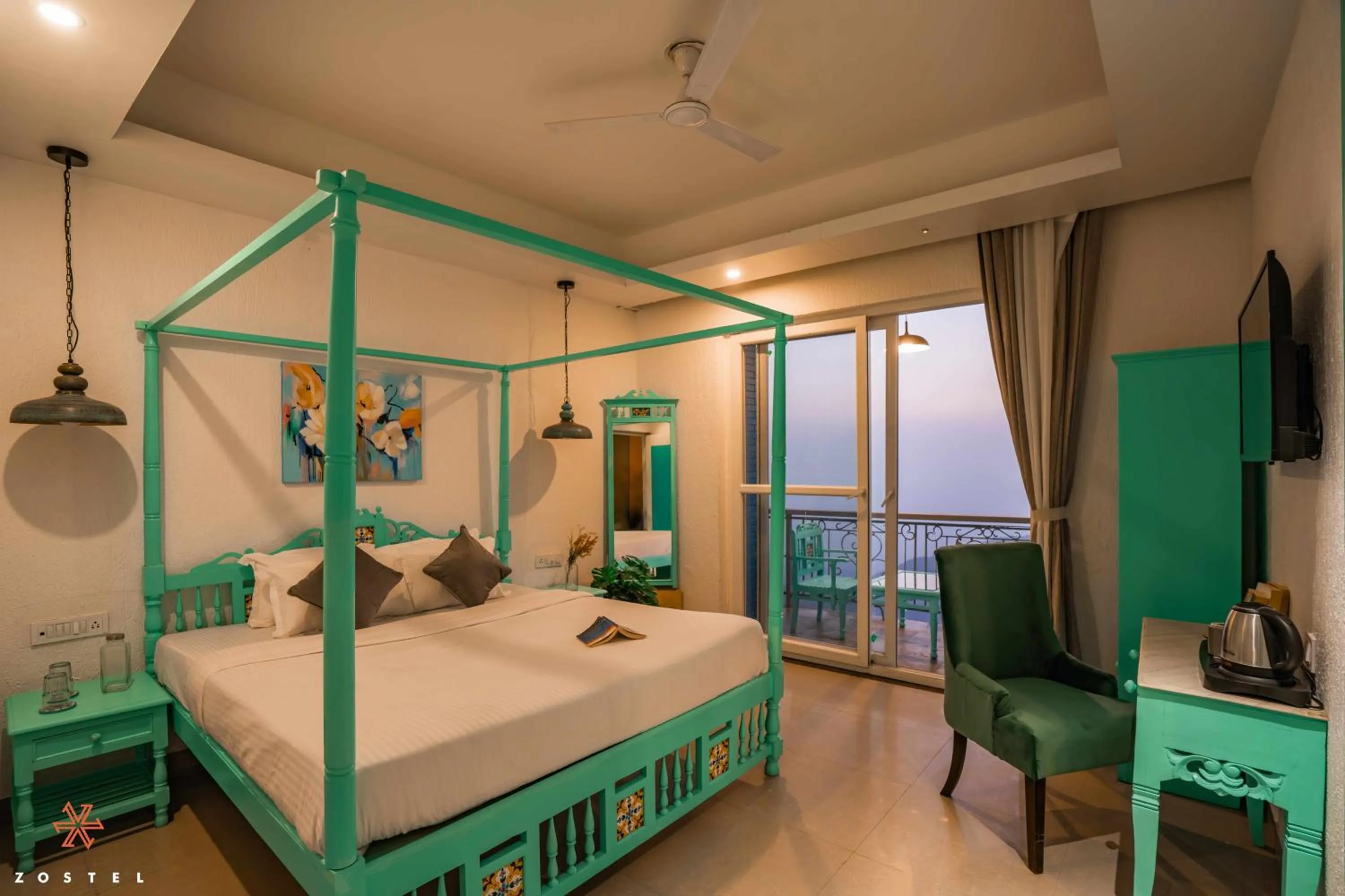 Photo of the whole room, Bed in Zostel Mussoorie (Mall Road)