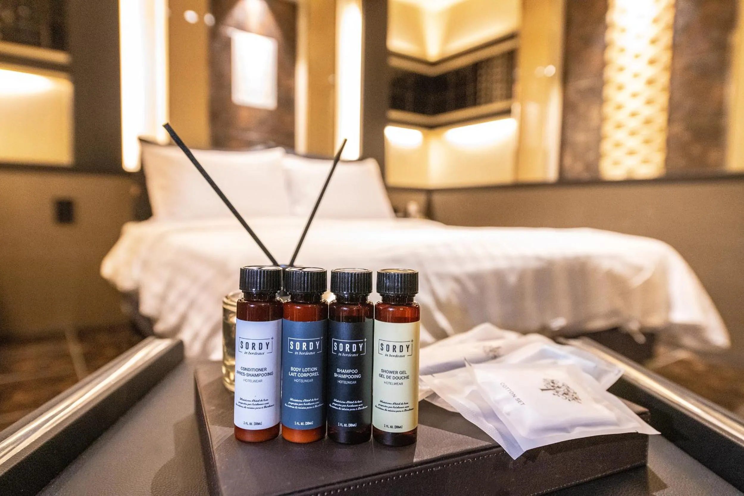 Bed in New Cheonji Hotel