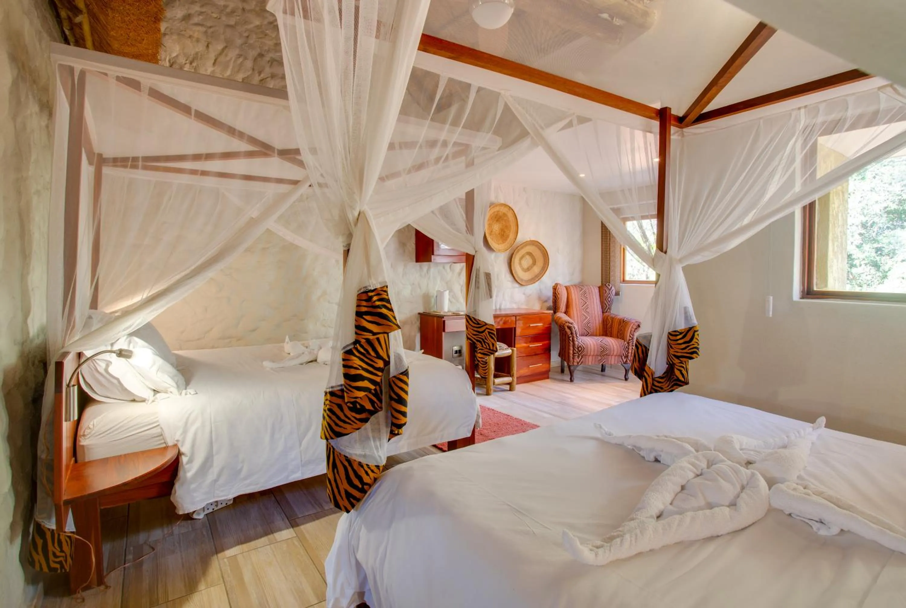 Bedroom, Bed in Kubu Safari Lodge