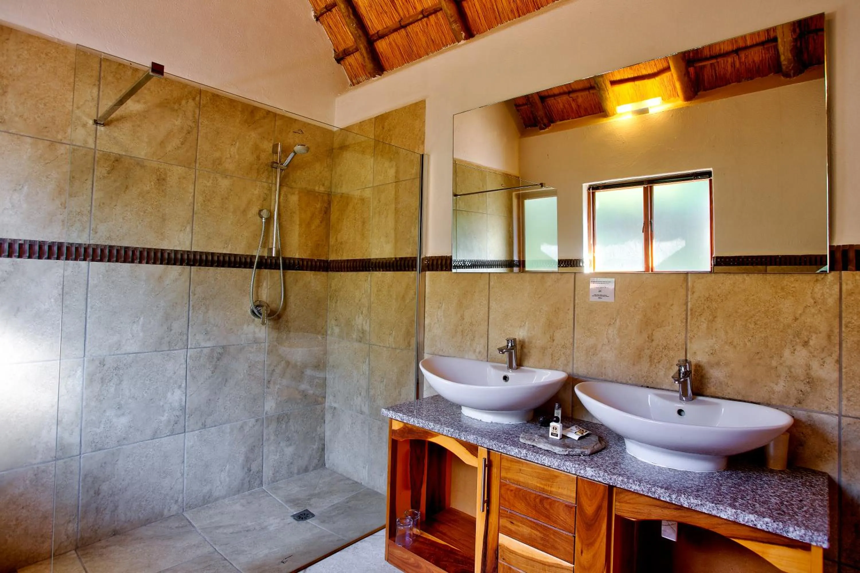 Bathroom in Kubu Safari Lodge