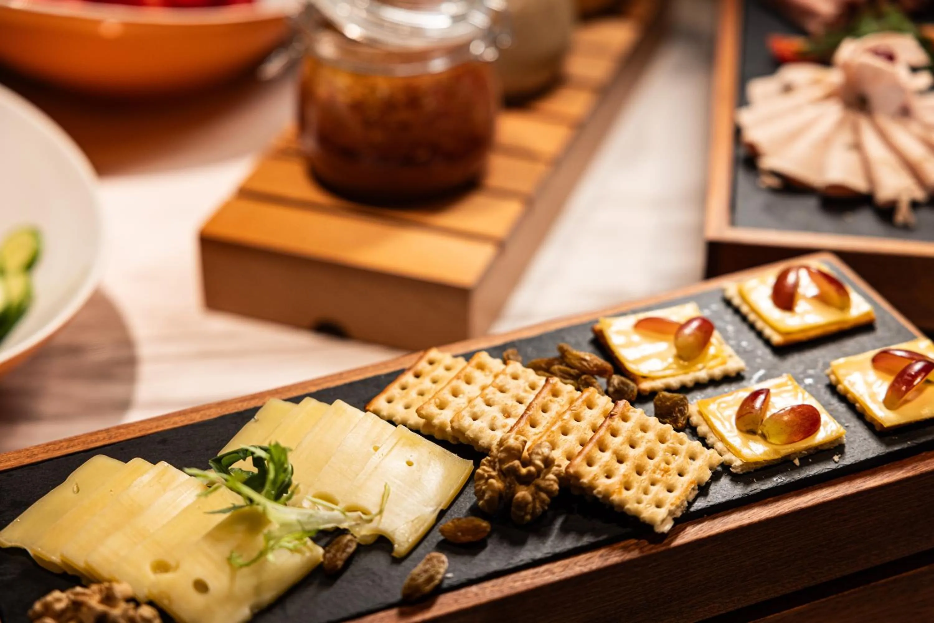 Breakfast in Home2 Suites By Hilton Hotel Guangzhou Baiyun International Airport Branch - Free Shuttle Bus to Guangzhou Baiyun International Airport & Free Deliver Service to Canton Fair Complex During Canton Fair Period