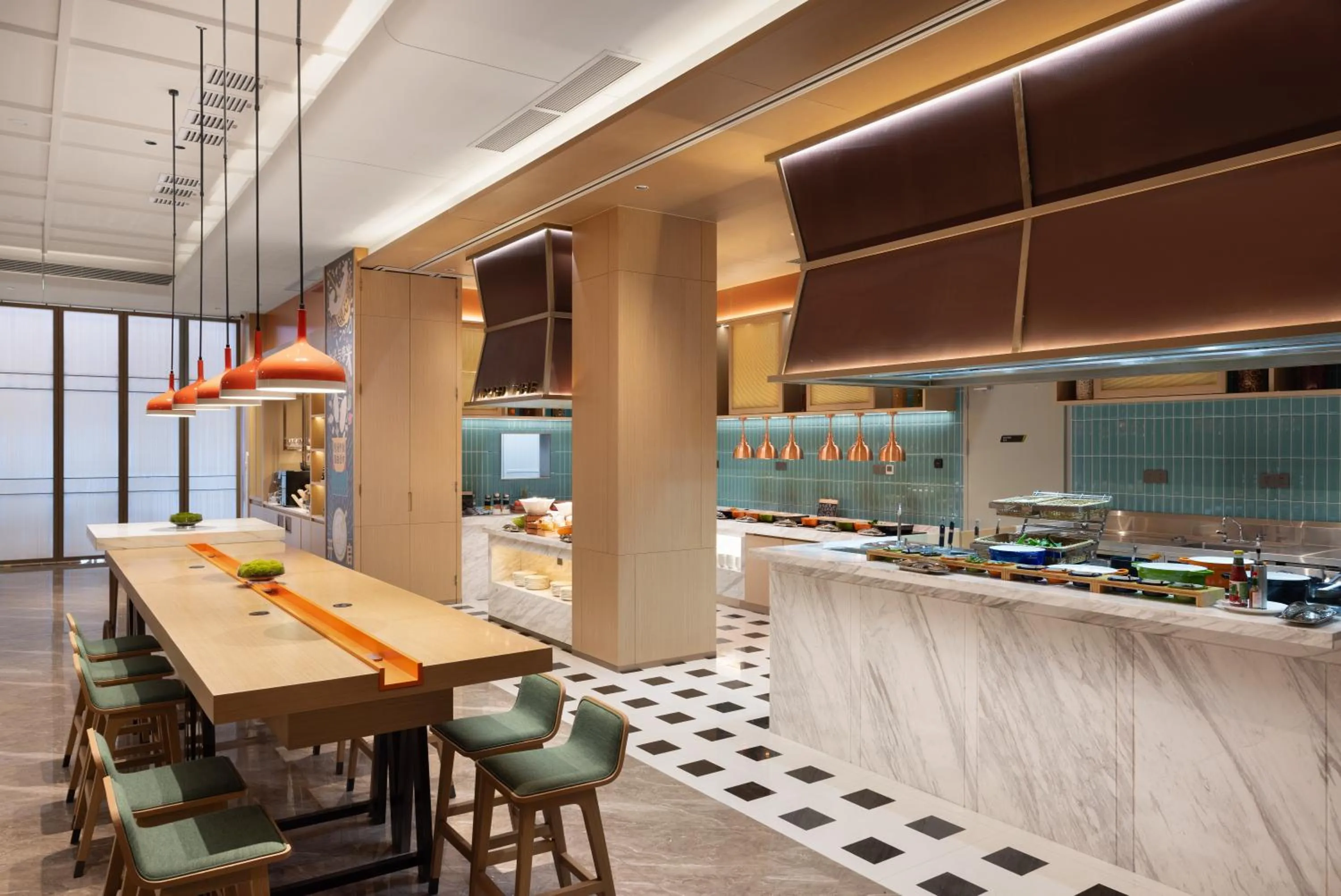 Kitchen or kitchenette in Home2 Suites By Hilton Hotel Guangzhou Baiyun International Airport Branch - Free Shuttle Bus to Guangzhou Baiyun International Airport & Free Deliver Service to Canton Fair Complex During Canton Fair Period