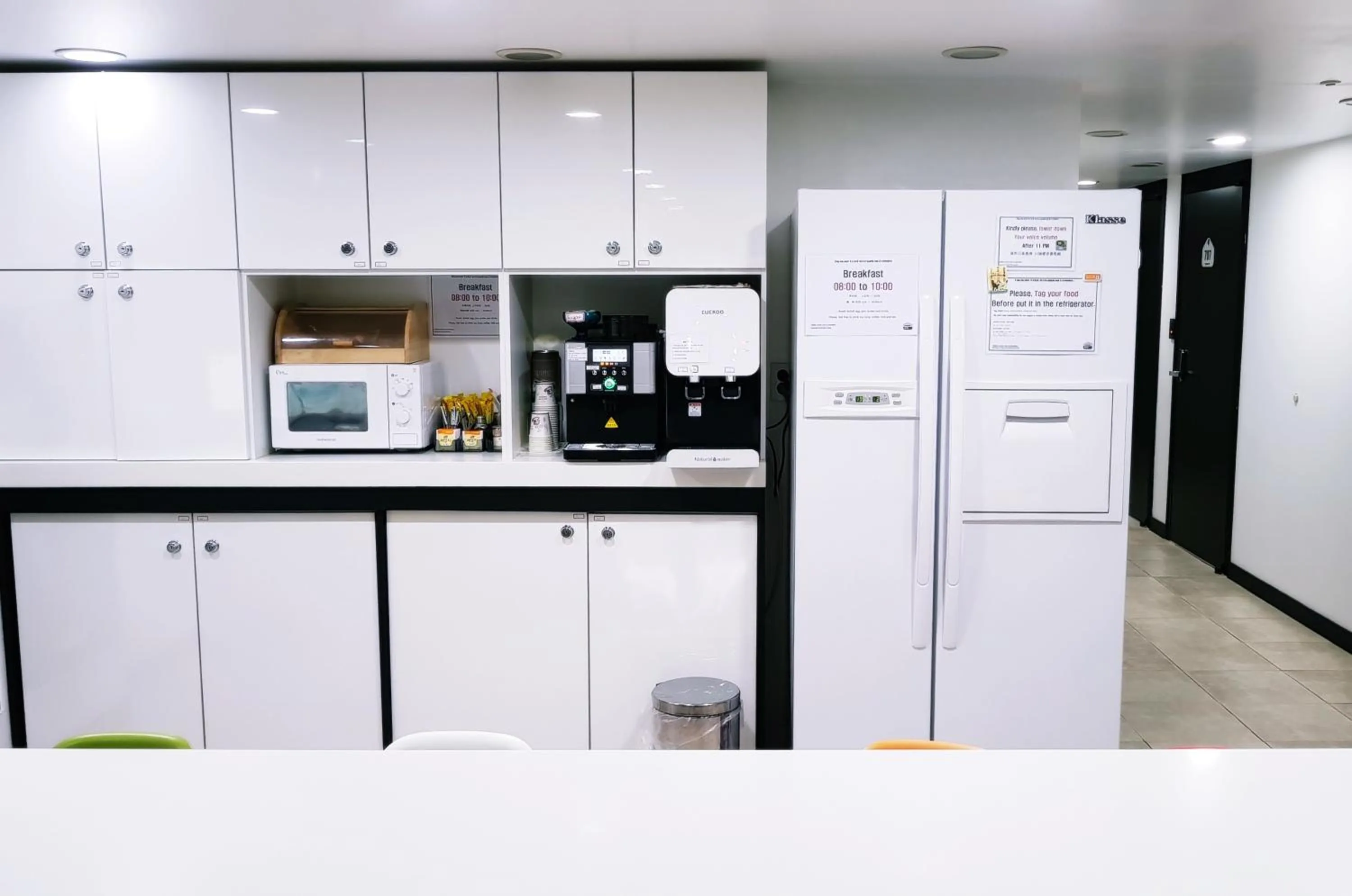 Communal kitchen in Ekonomy Hotel Myeongdong Premier