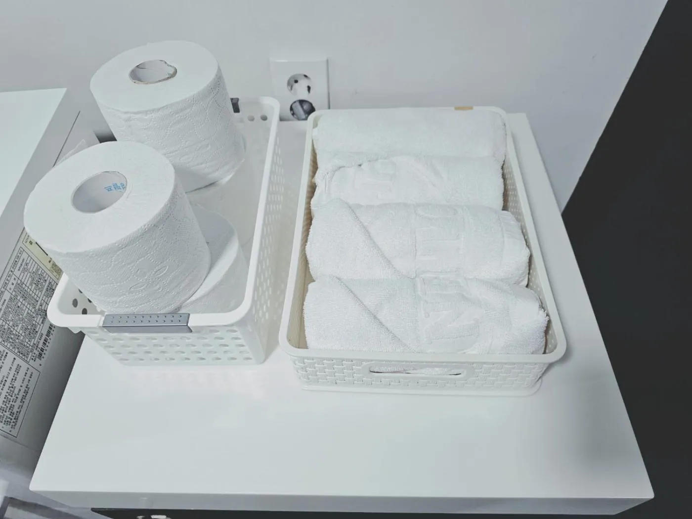 towels in Ekonomy Hotel Myeongdong Premier