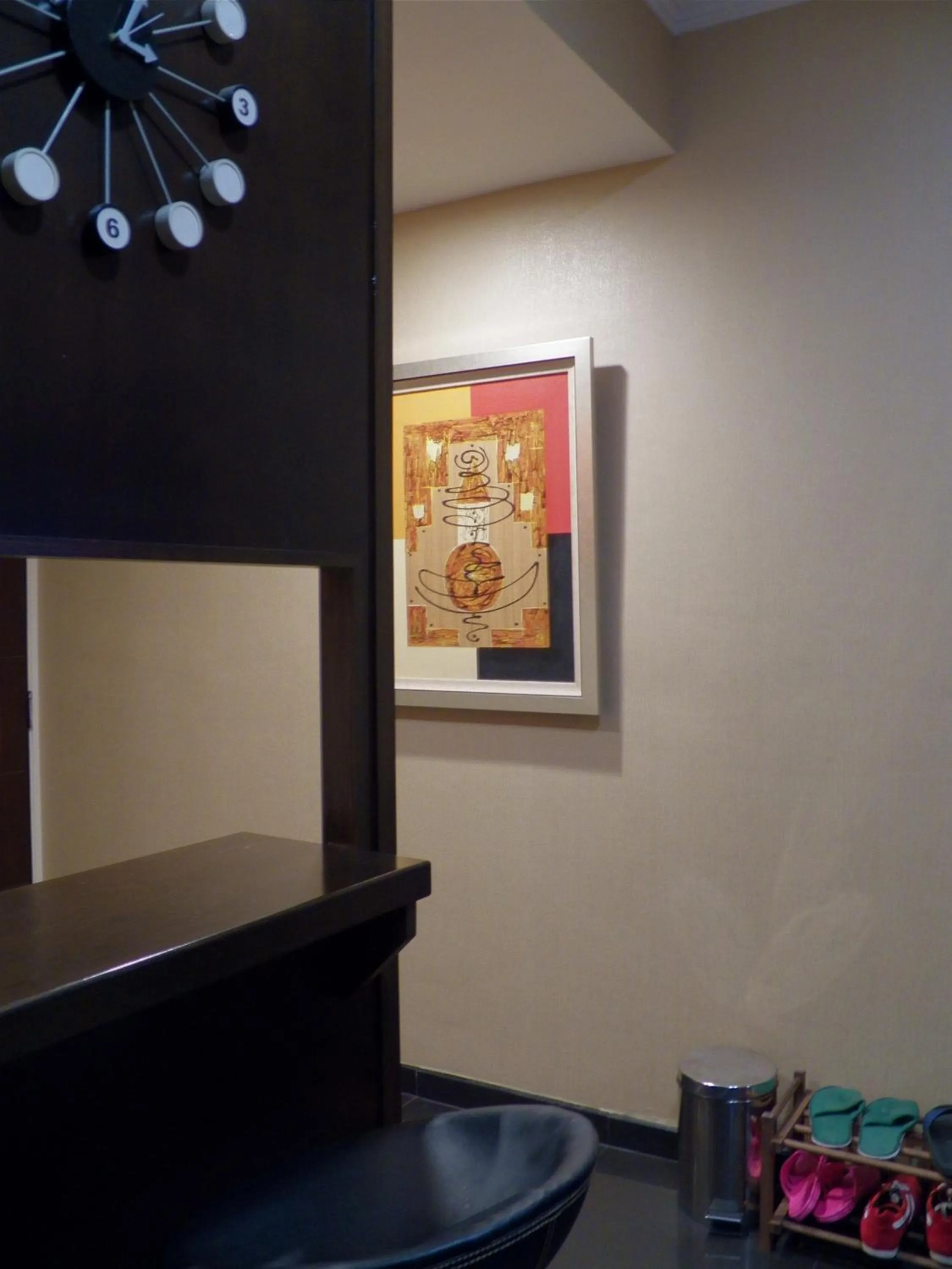 Decorative detail in Maytower Apartment