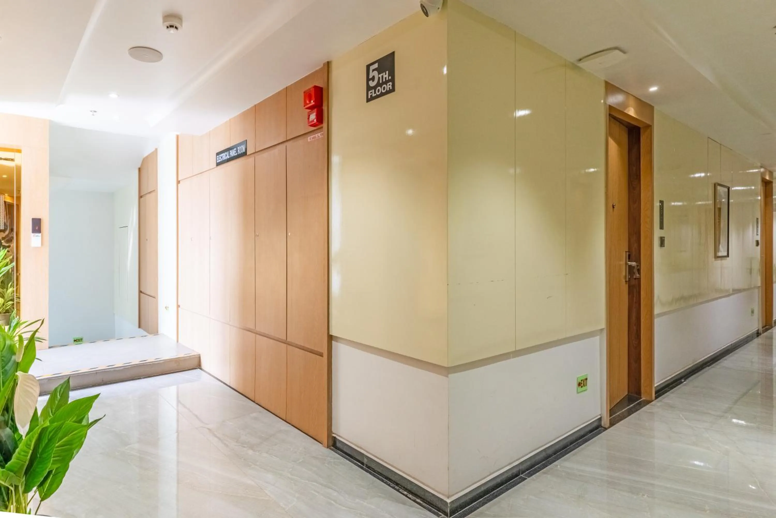 elevator in Pride Elite Dwarka Near Dwarkadhish Temple