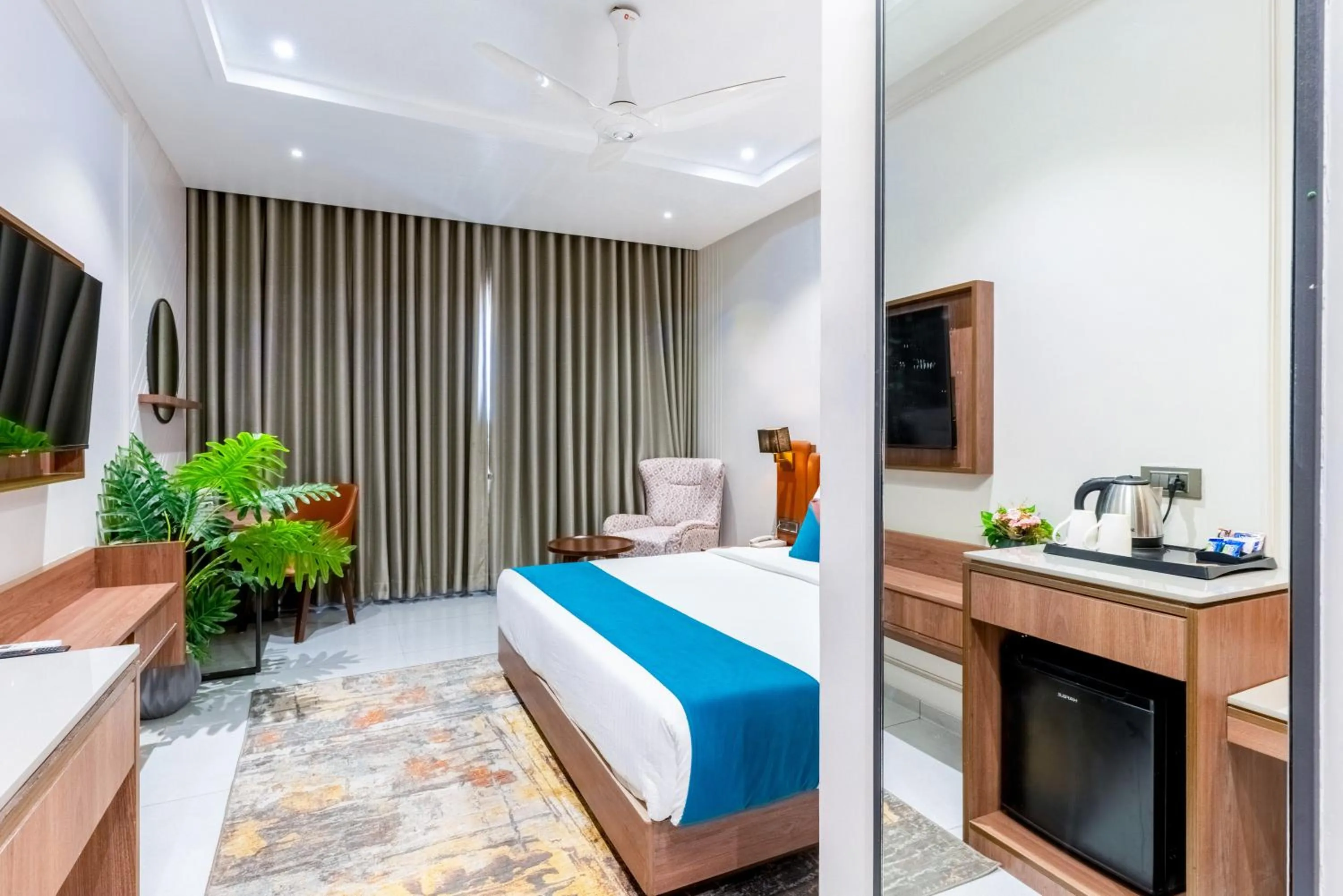 Bedroom, Bed in Pride Elite Dwarka Near Dwarkadhish Temple