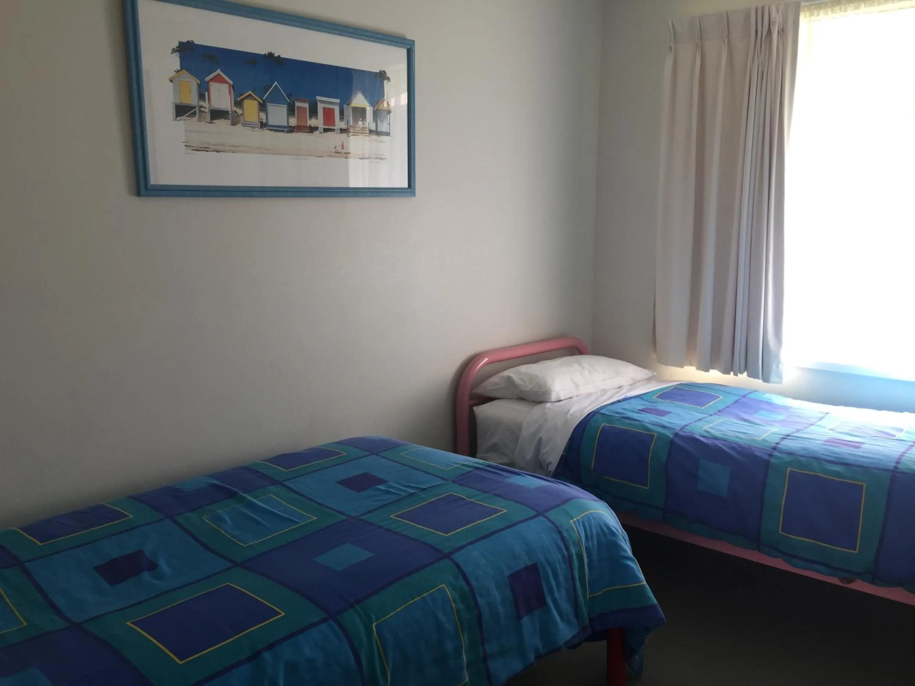 Bed in Apartments At Glen Isla