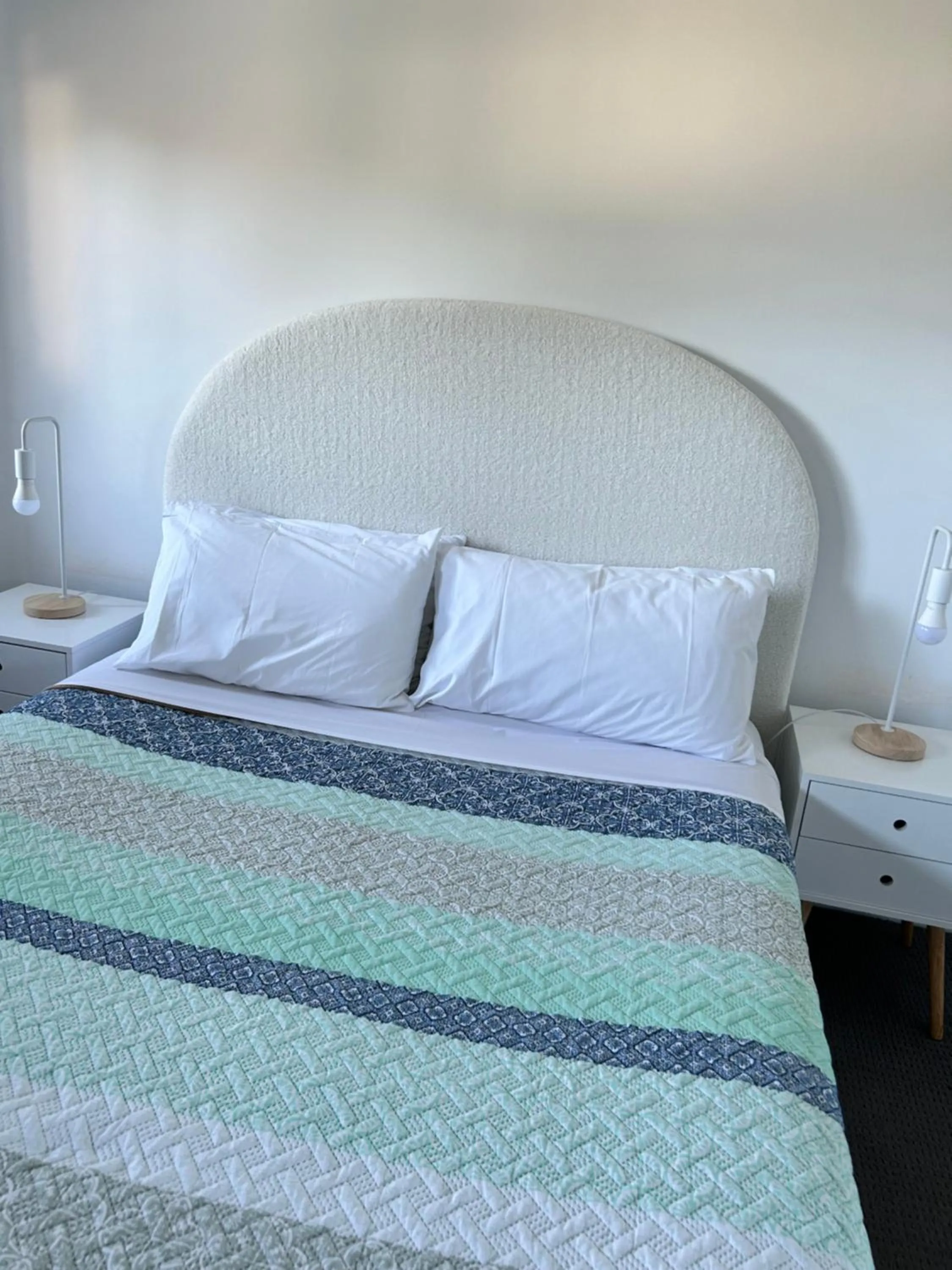 Bed in Apartments At Glen Isla