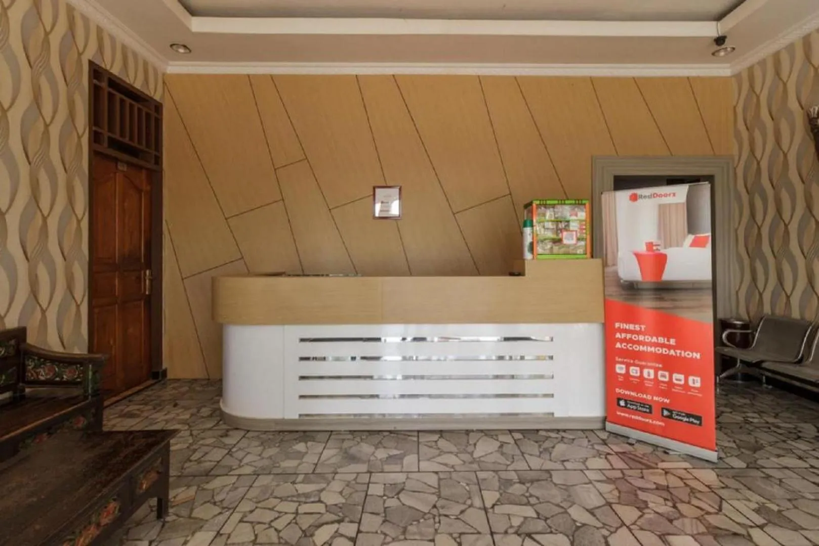 Lobby or reception in RedDoorz @ Pantai Panjang Bengkulu