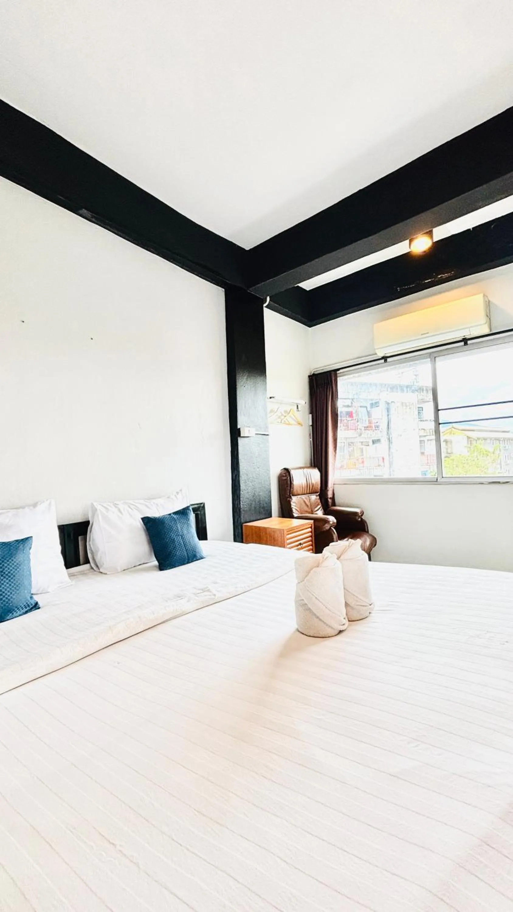 Bedroom, Bed in The Yak Cozy Chiang Mai