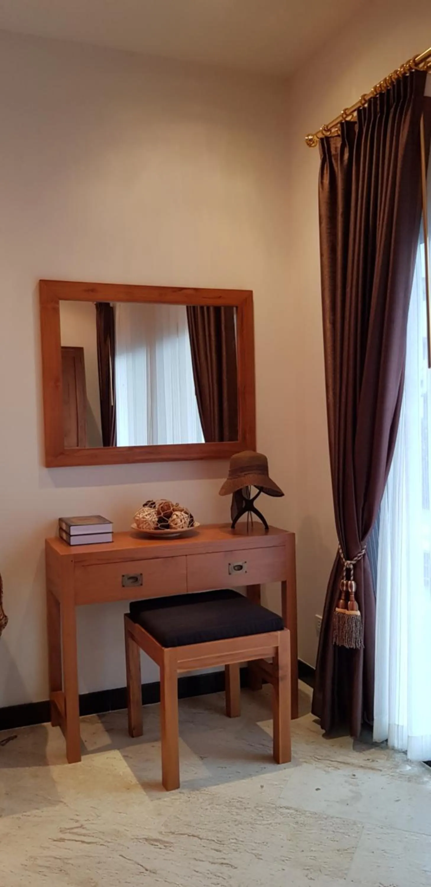 VIP Chain Resort Pool Villa