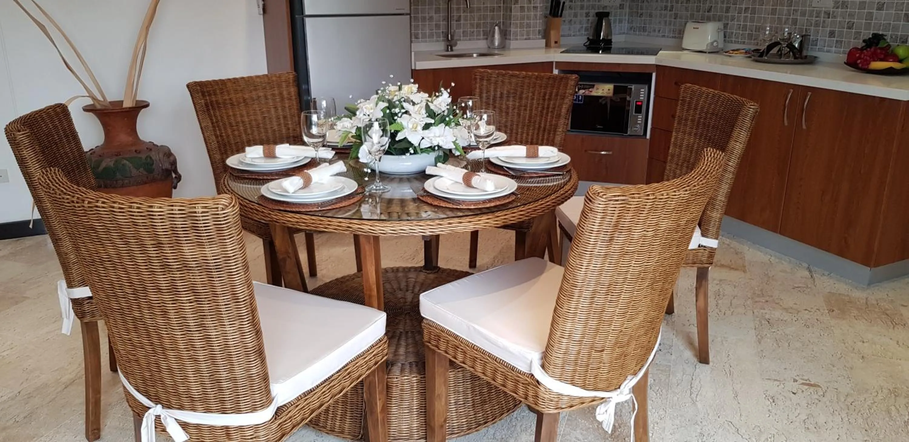 VIP Chain Resort Pool Villa