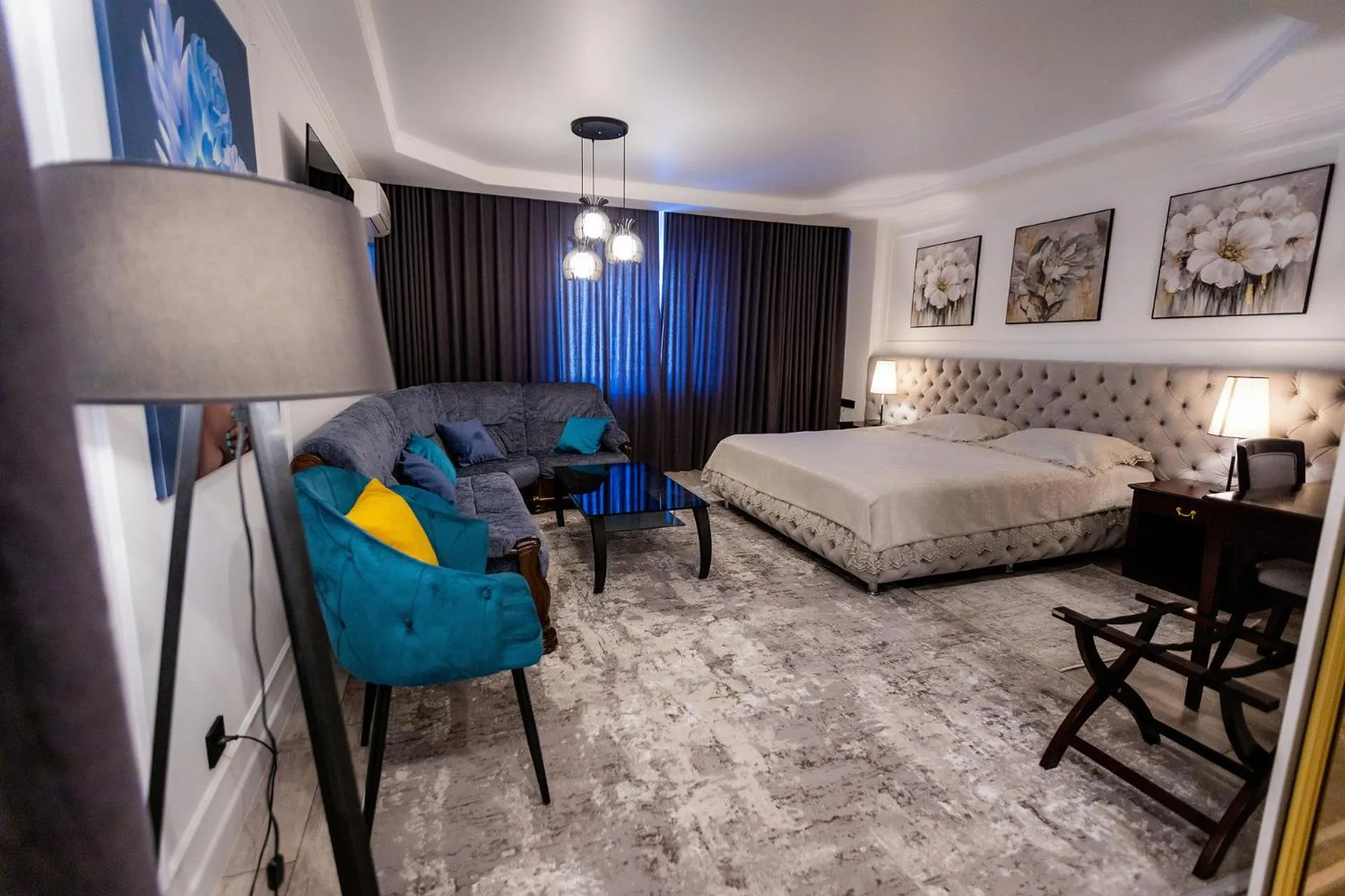 Bed in Metelitsa Hotel