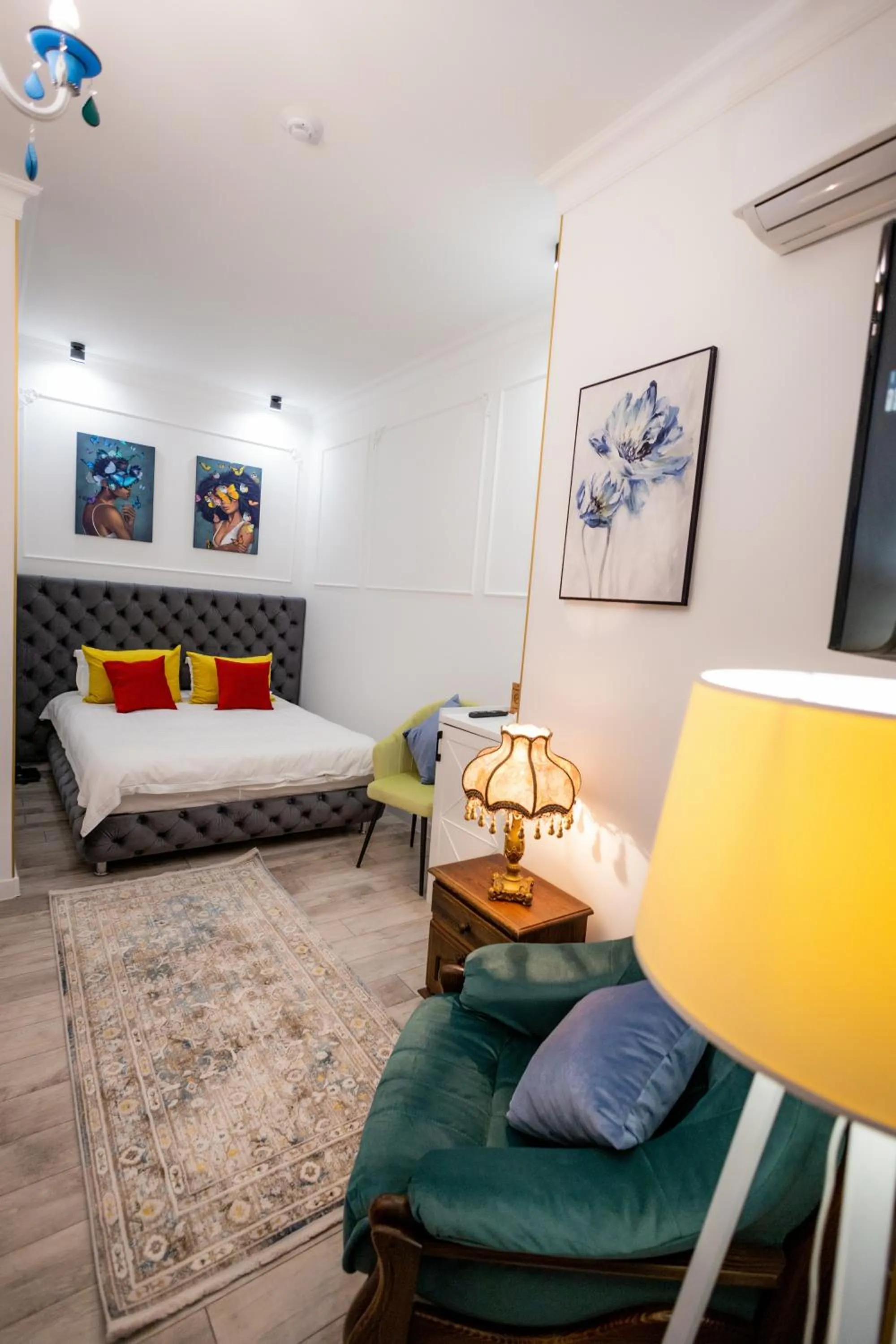 Bed in Metelitsa Hotel