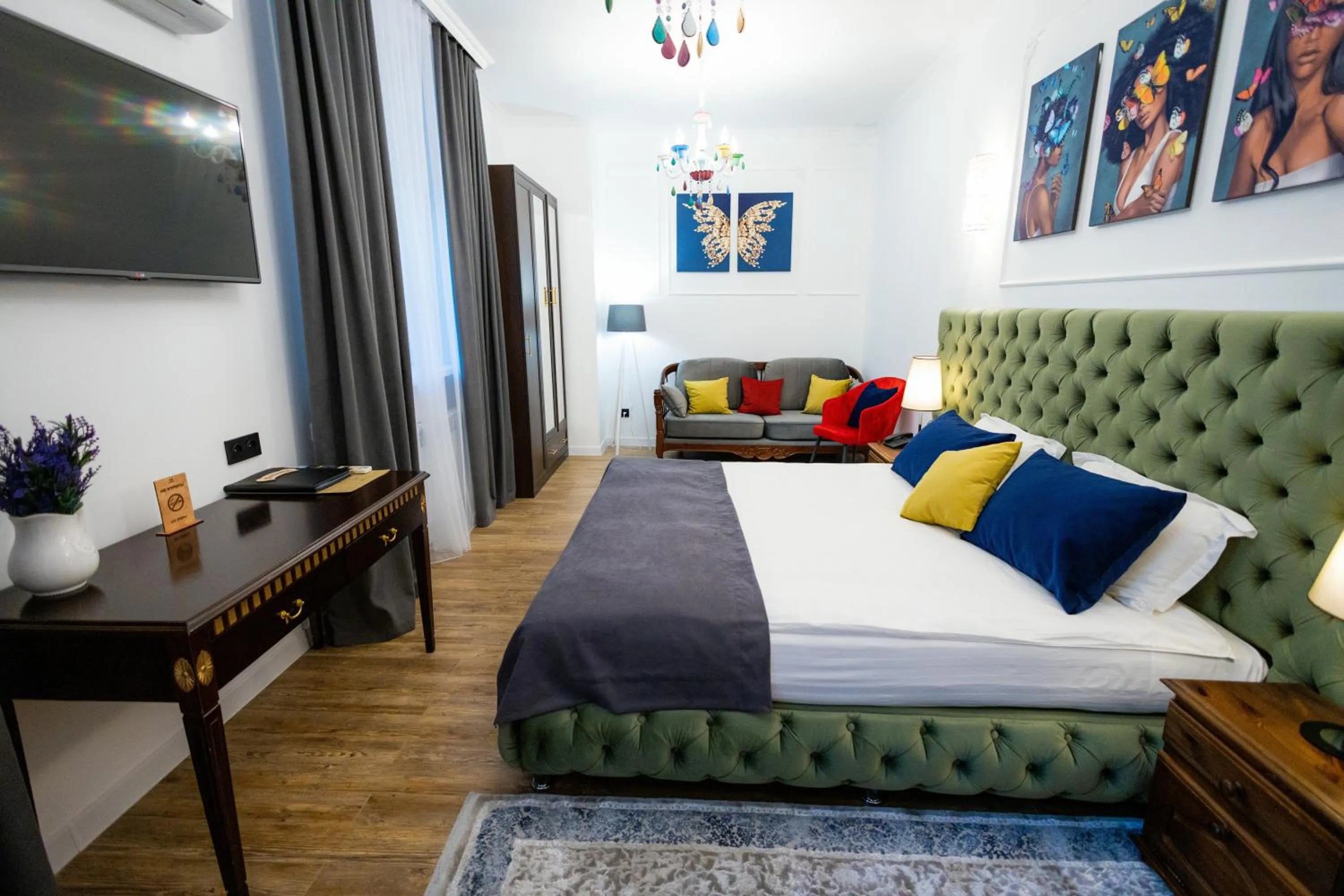 Bed in Metelitsa Hotel