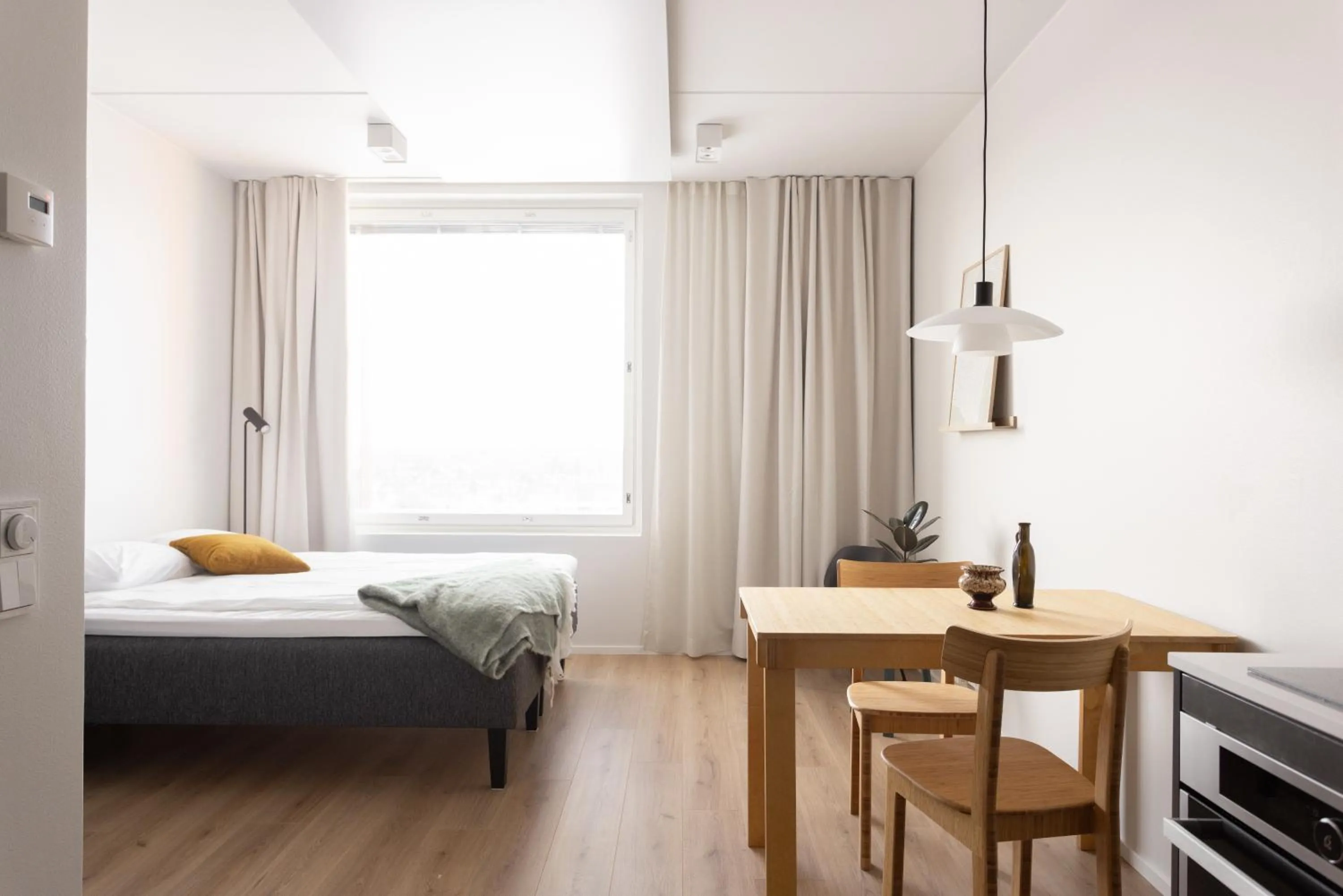 Kitchen or kitchenette, Bed in Noli Otaniemi