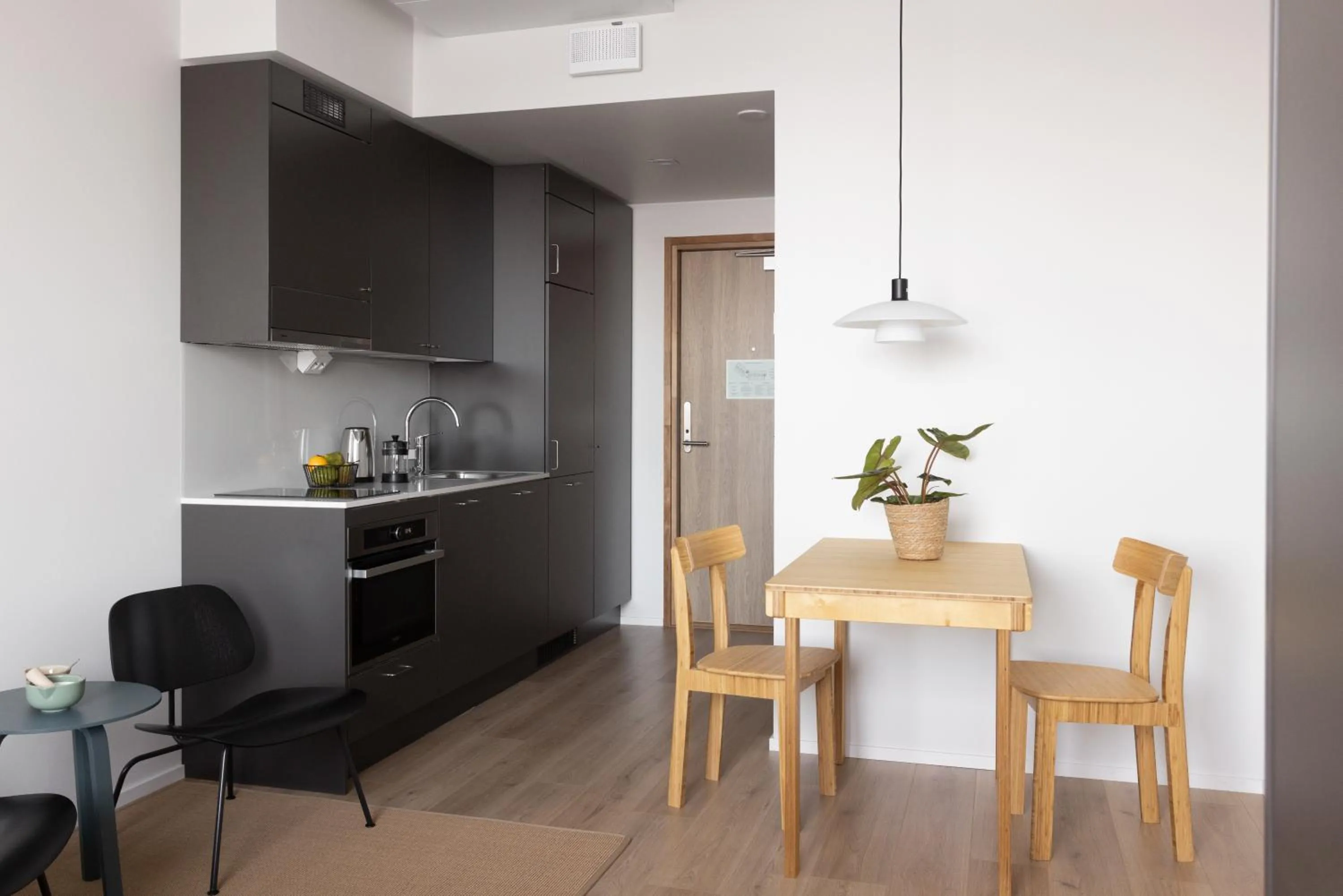 Kitchen or kitchenette in Noli Otaniemi