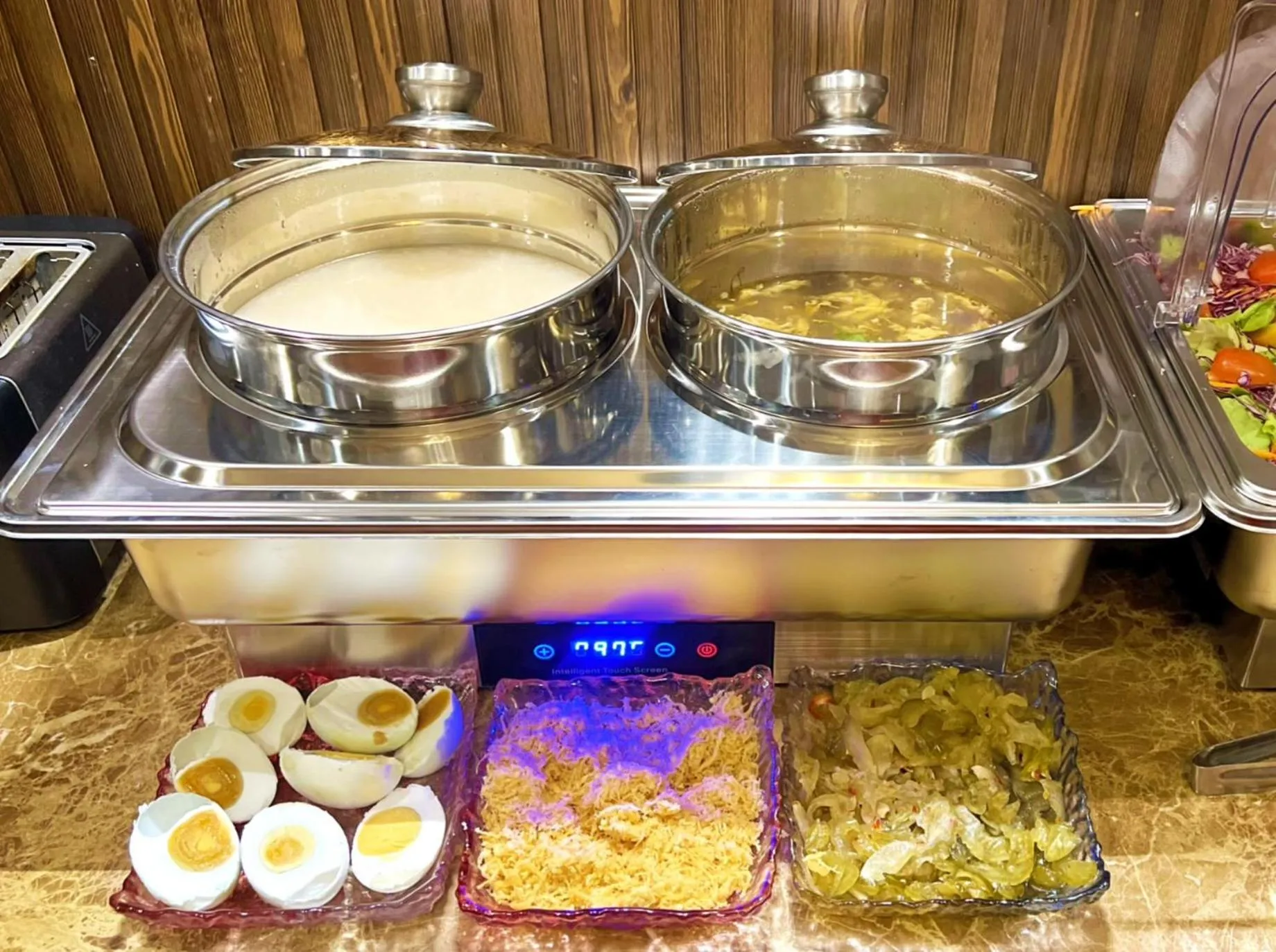 Food and drinks in ROSA ZEN Hotel Spa