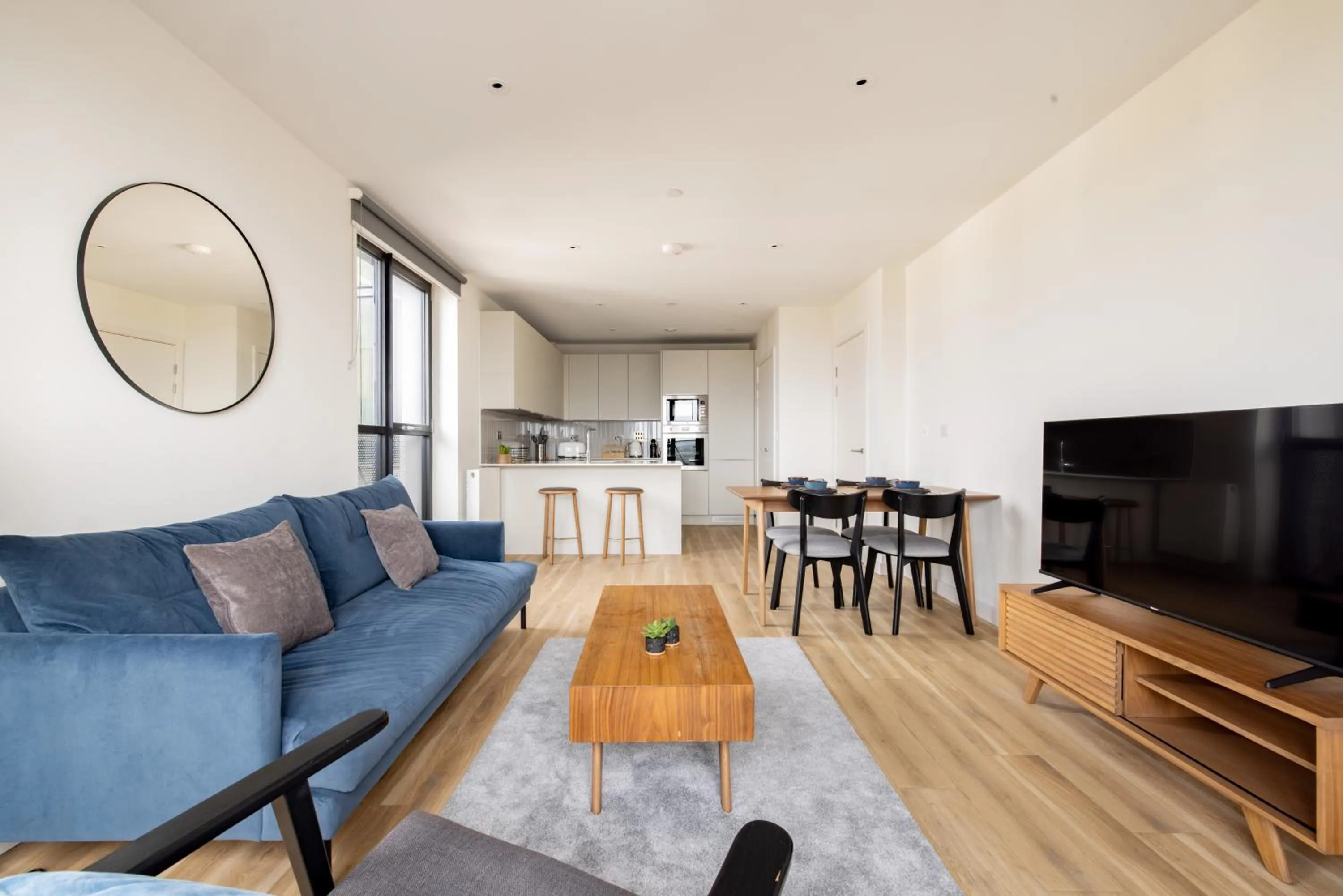 Kitchen or kitchenette in Charles Hope London Croydon