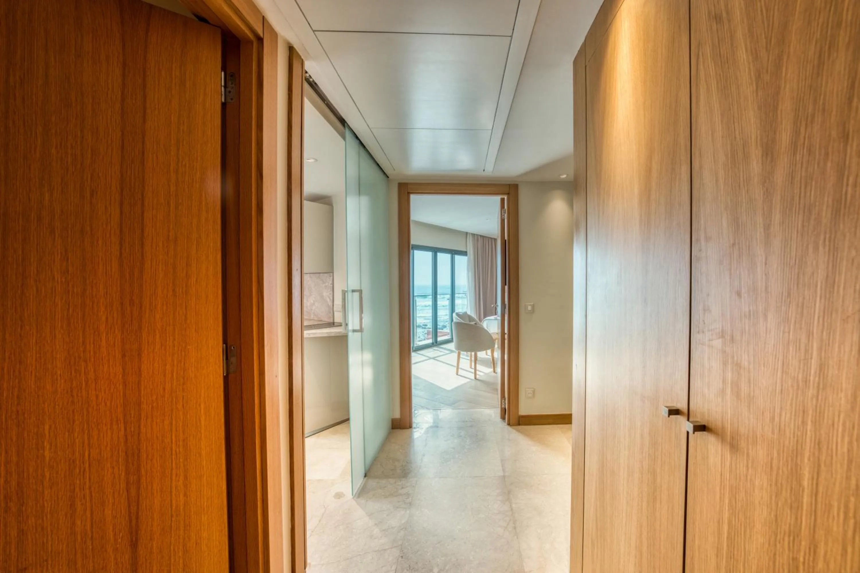 wardrobe in Azalaï Hôtel Dakar