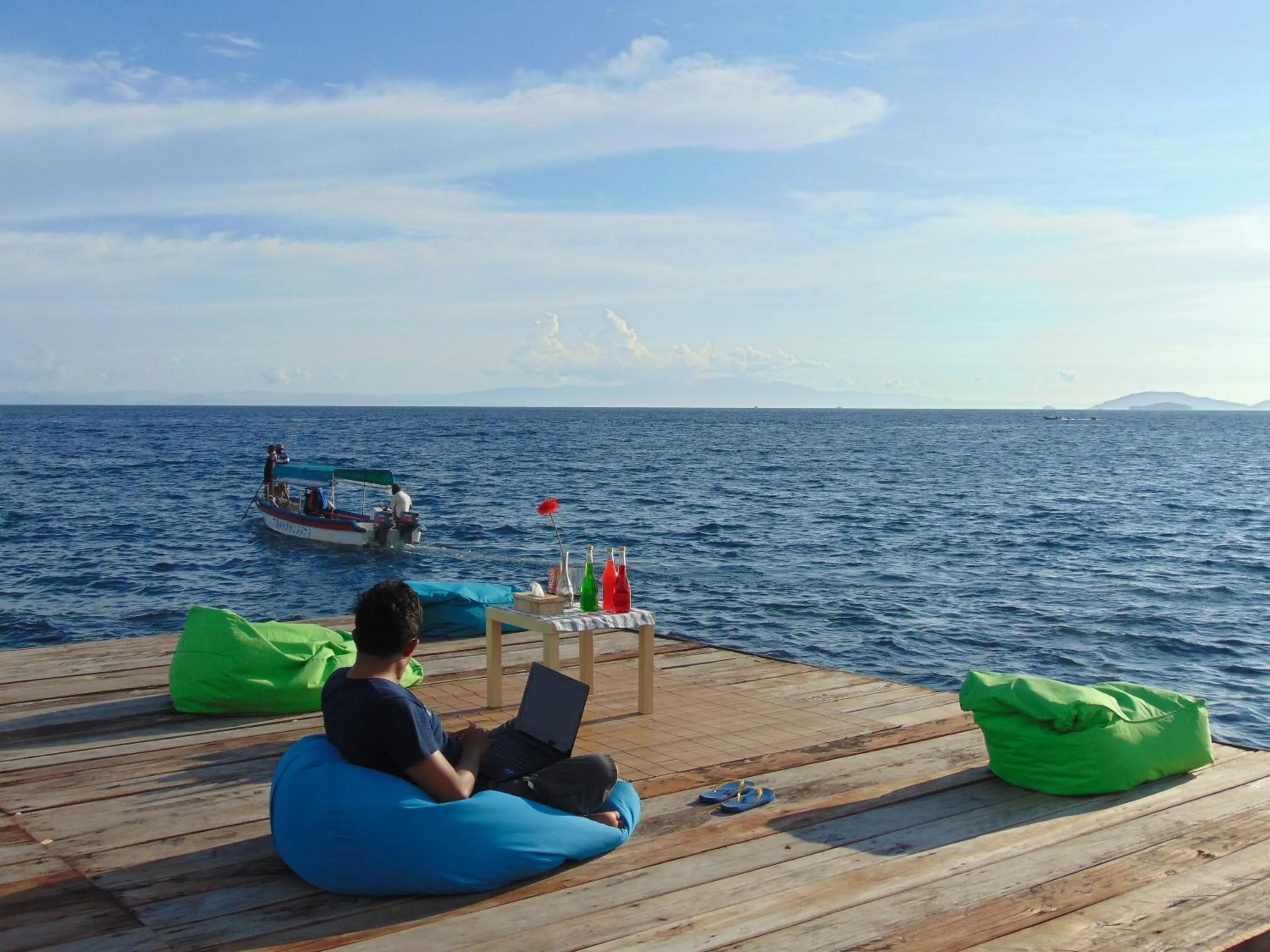 Communal lounge/ TV room in Hamueco Dive Resort Raja Ampat