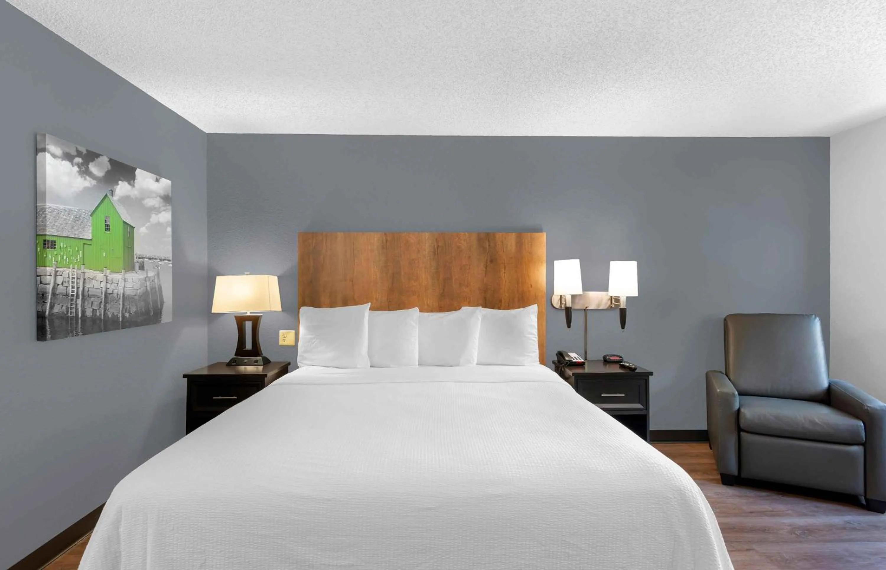 Bed in Extended Stay America Premier Suites - Fort Myers - Airport